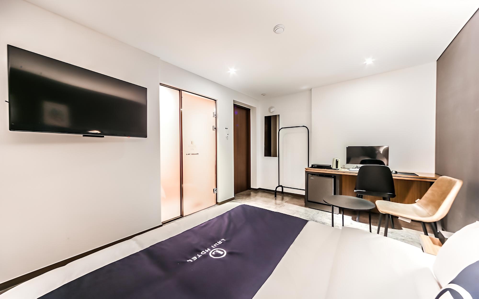 Busan Jaesong-dong Hotel Lrui