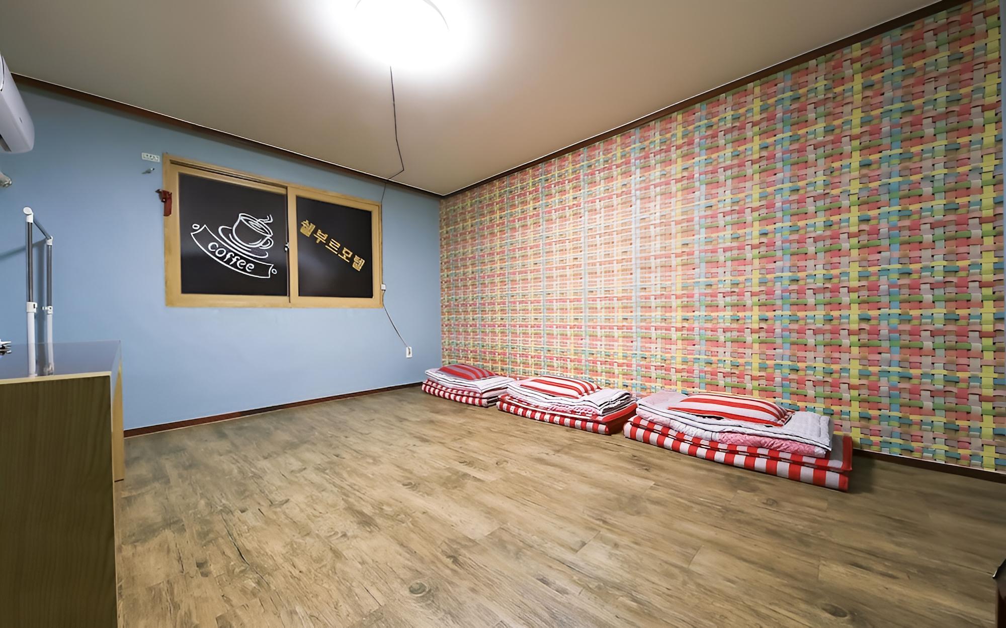 Seosan Cherboug Motel