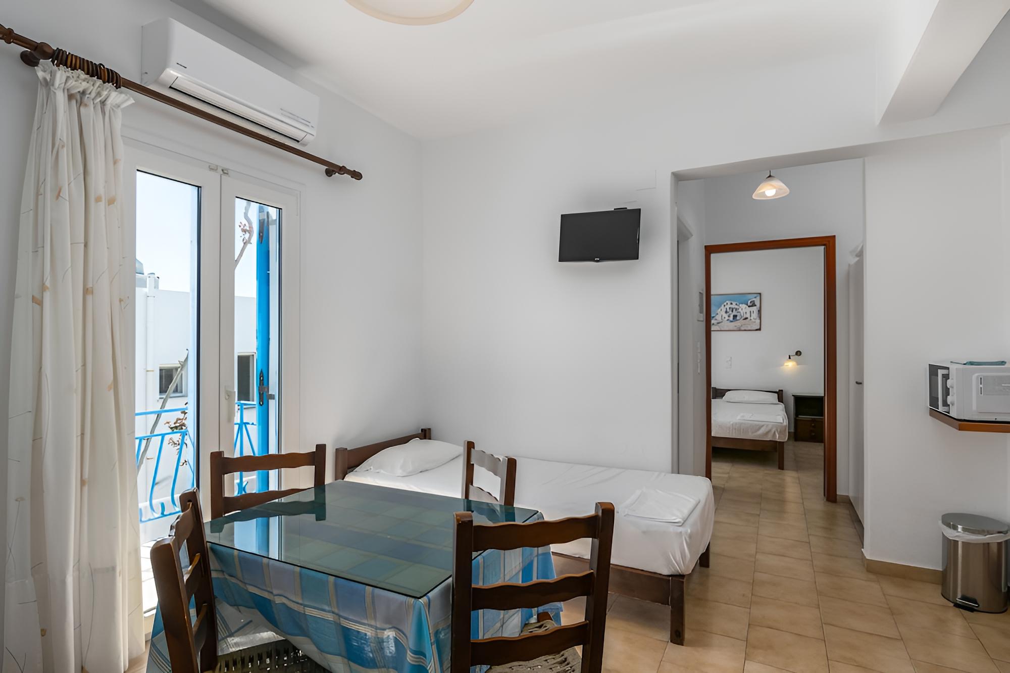 Tilemachos Rooms & Studios