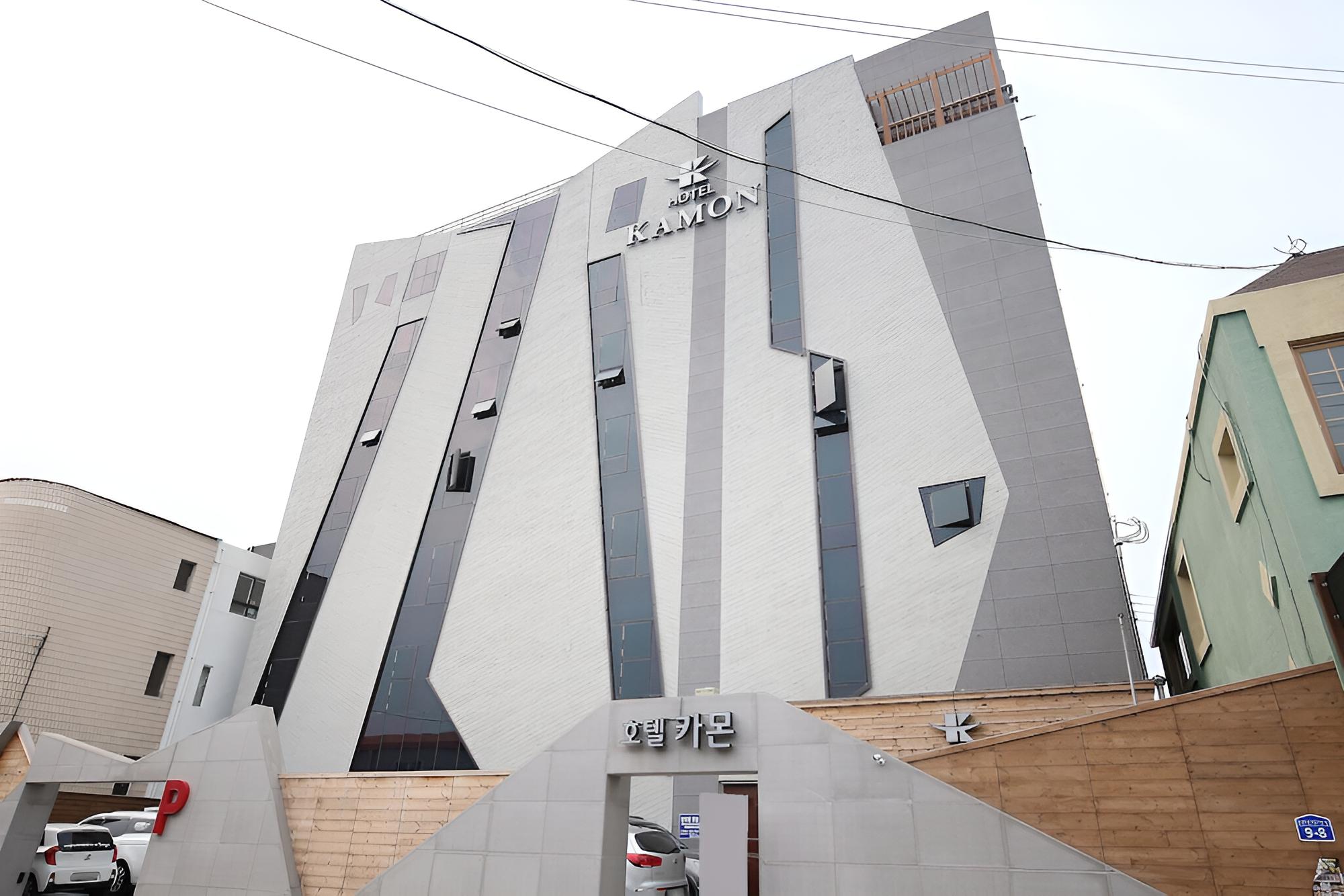 Seocheon Hotel Kamon