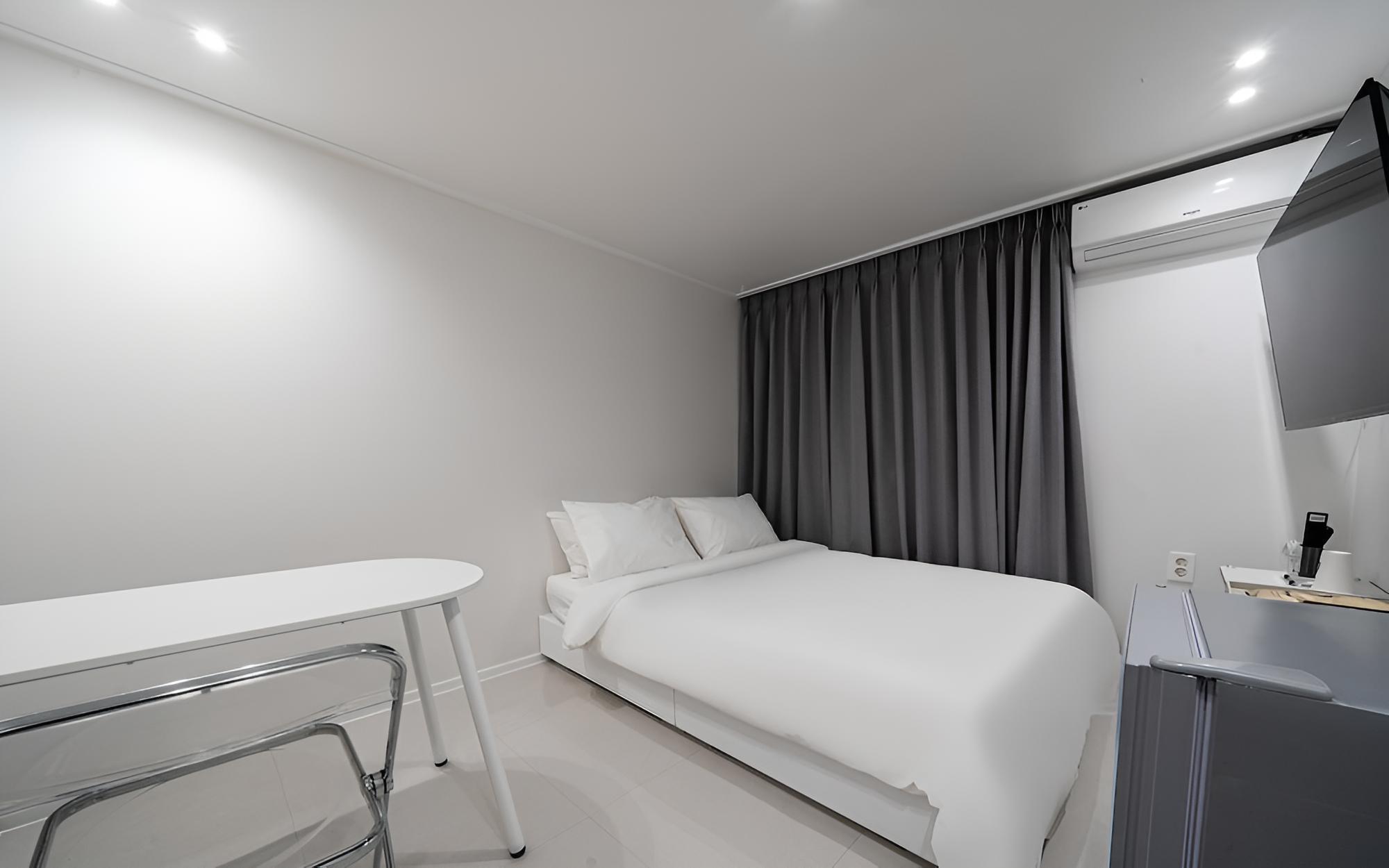 Hotel Pine Cheonan