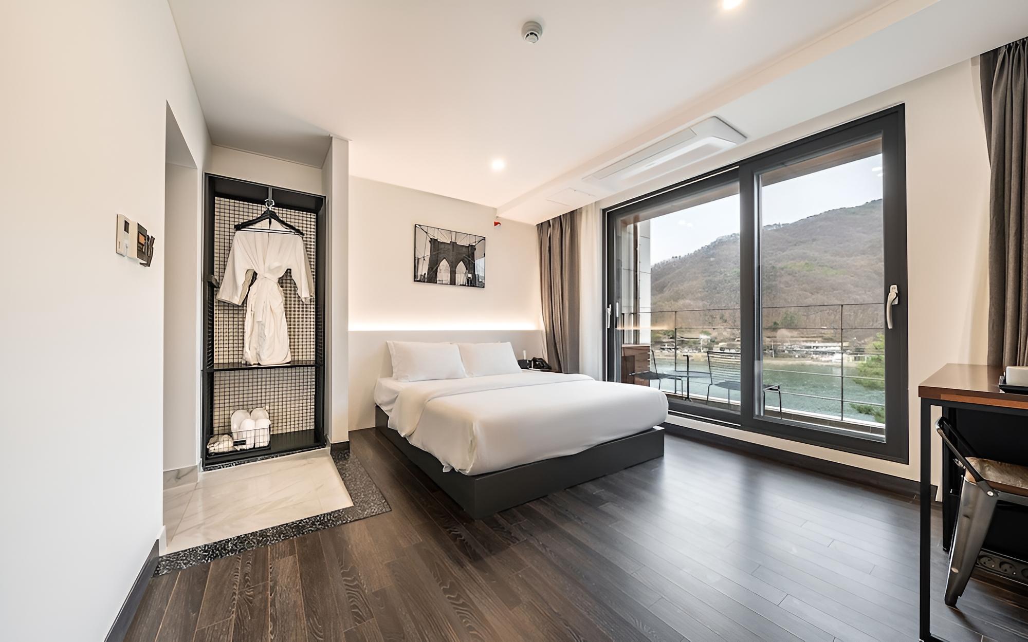 Namyangju Reina Hotel