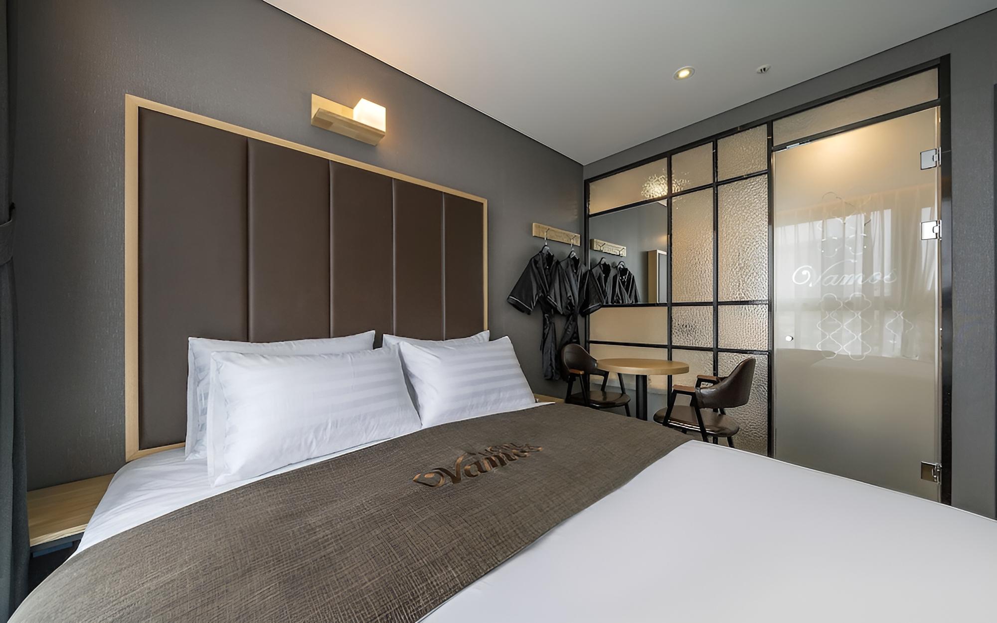 Yeongdeungpo Bamos Hotel view 2