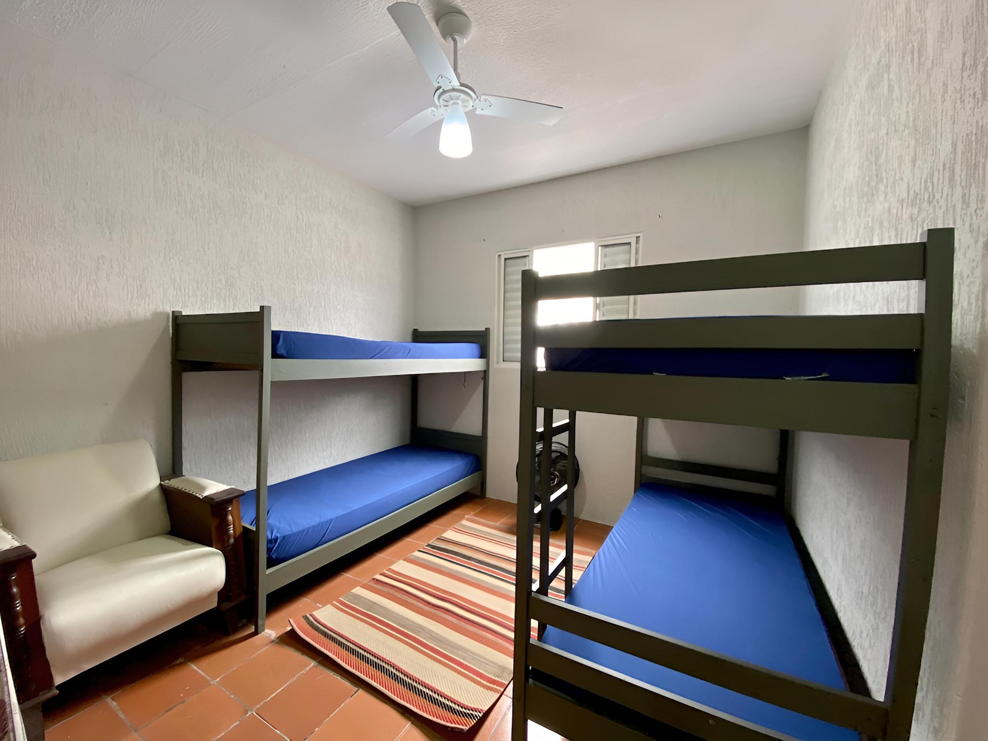 MON676 Casa ampla pimbolim e bilhar
