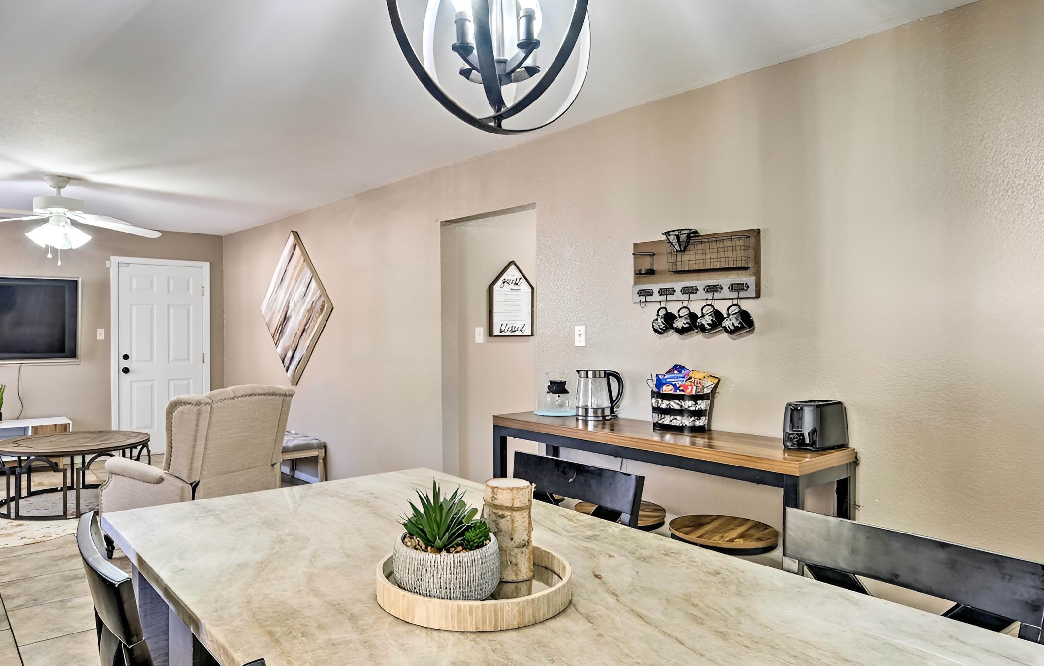 2 Mi to Historic Sites: Cozy Fort Smith Home!