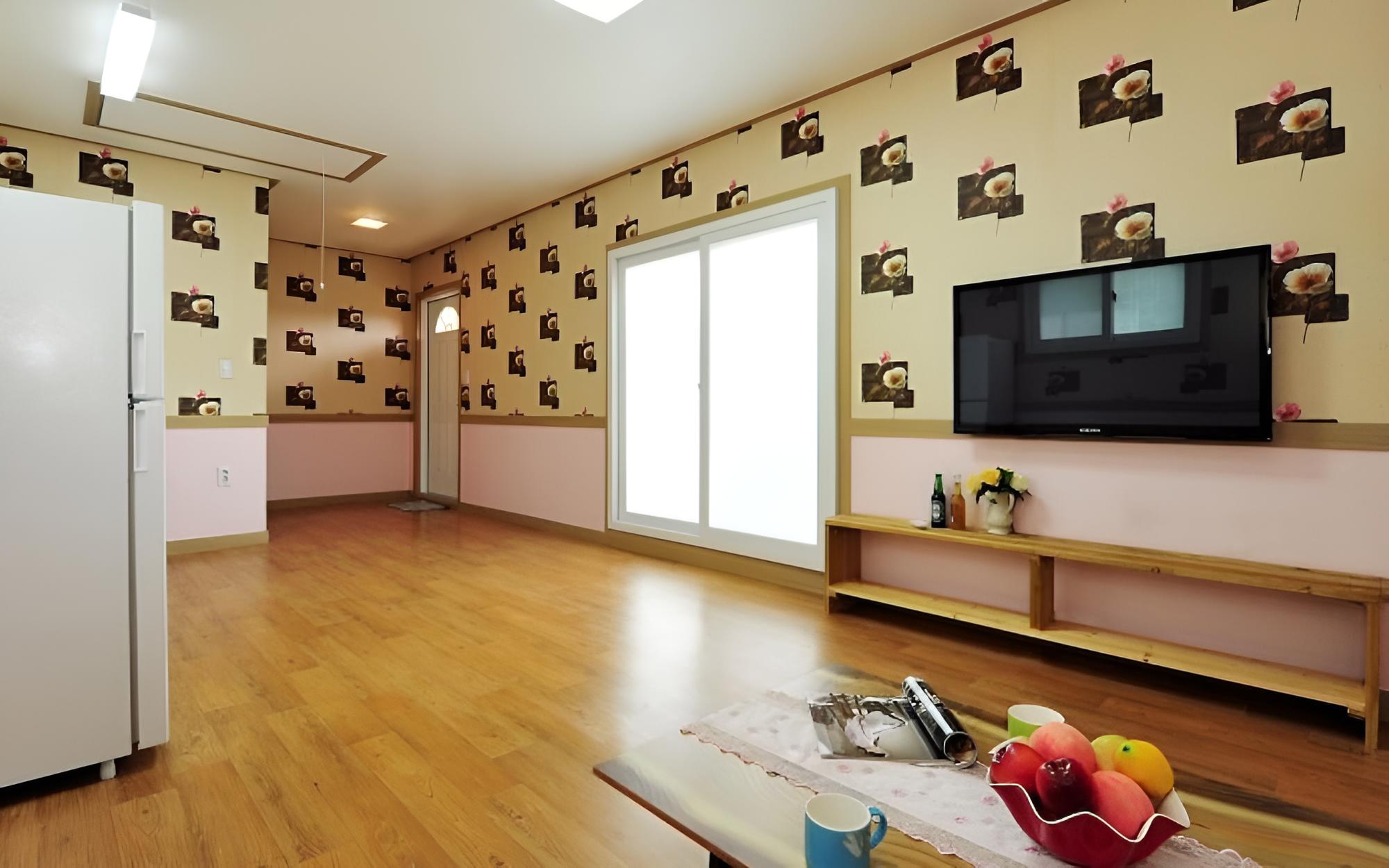 Gapyeong Between Sky and Land Pension view 5