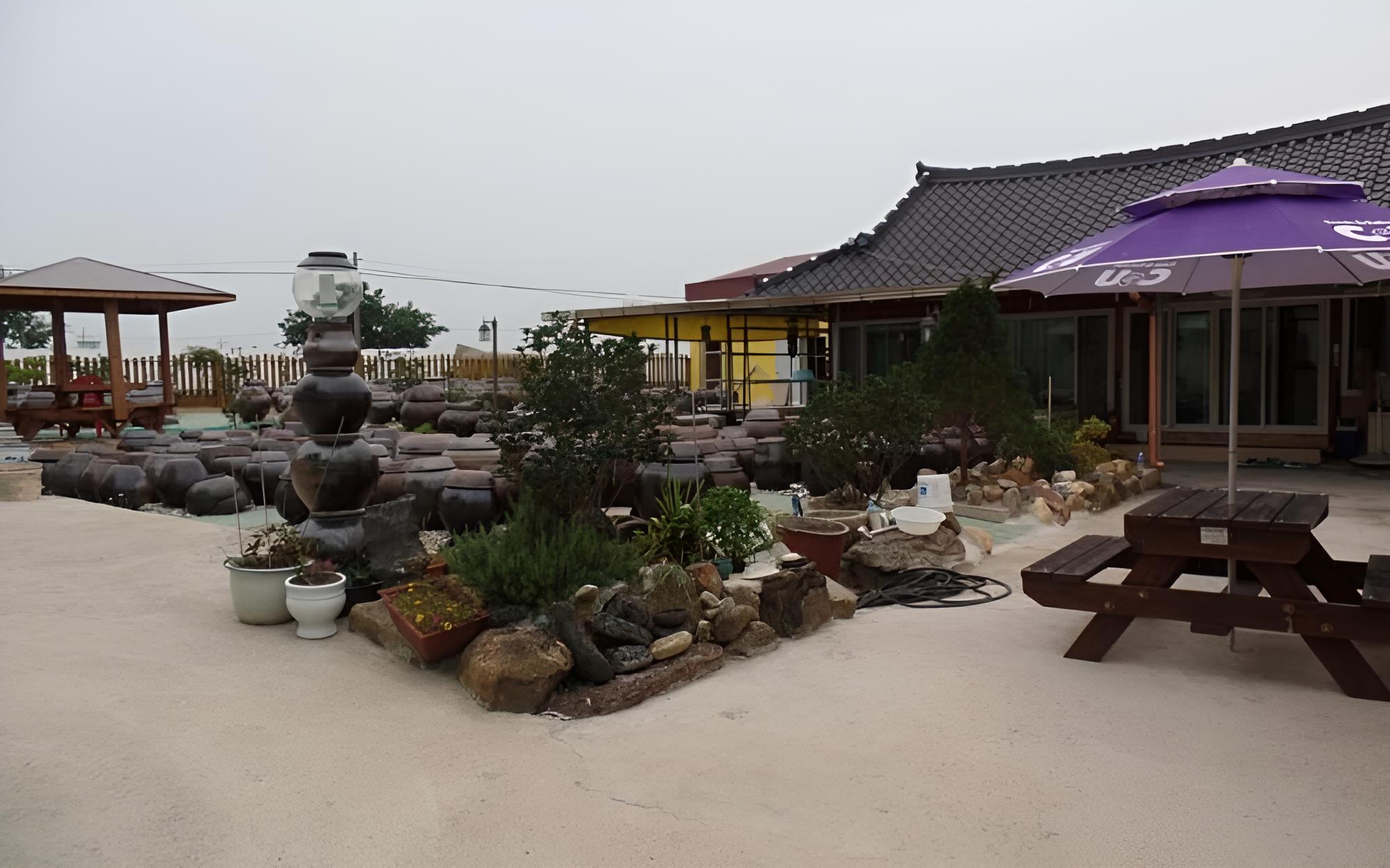 Naju Mejuggookpineun Naju Pension view 5