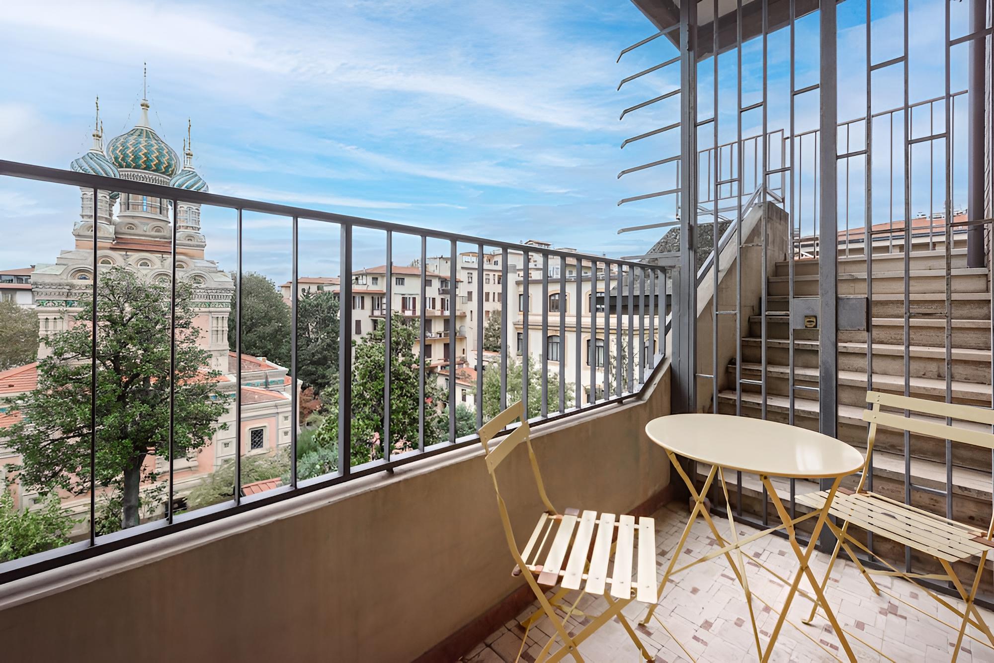 Magnifico Panoramic View
