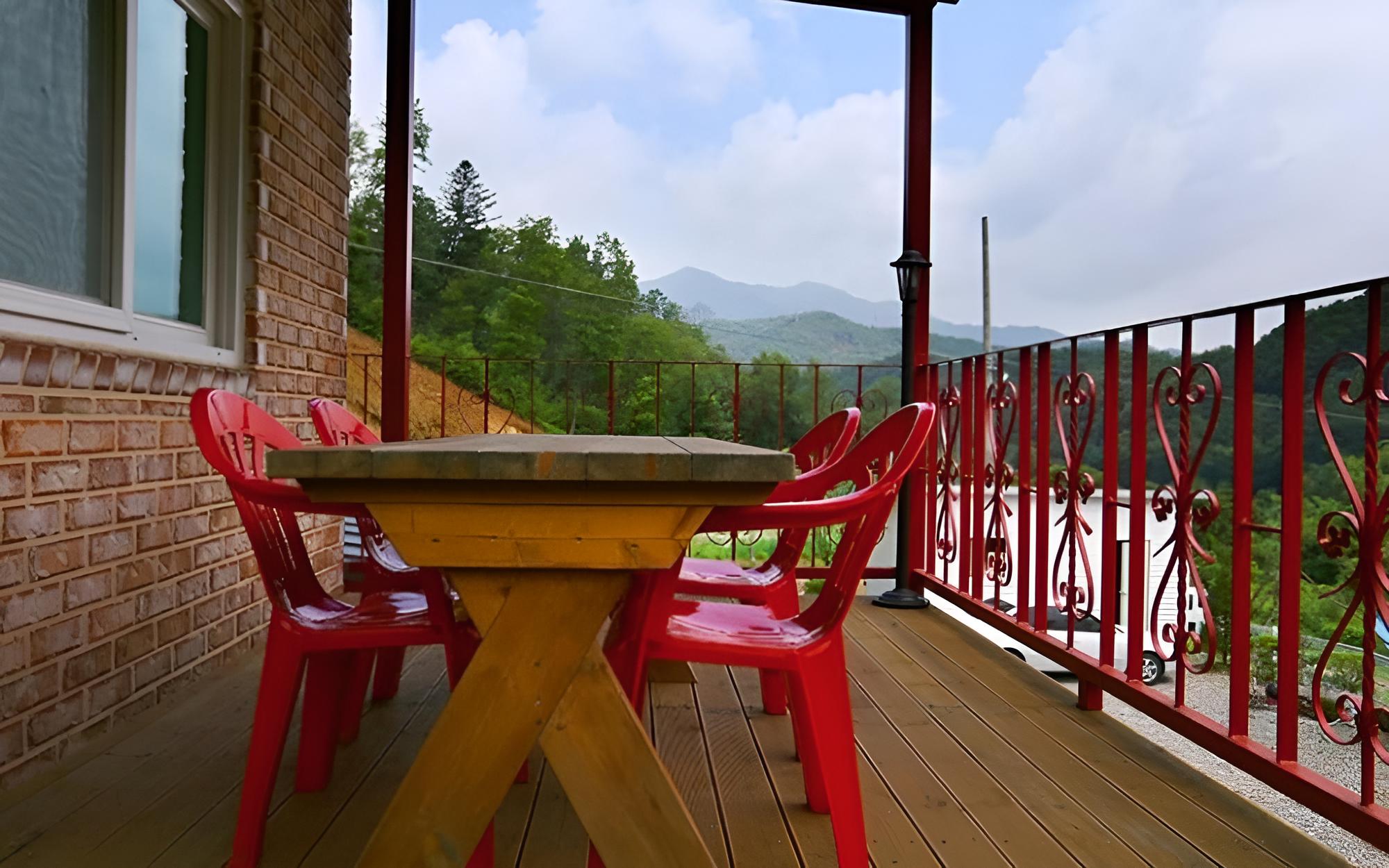 Yangpyeong Jannamuhyanggi Pension