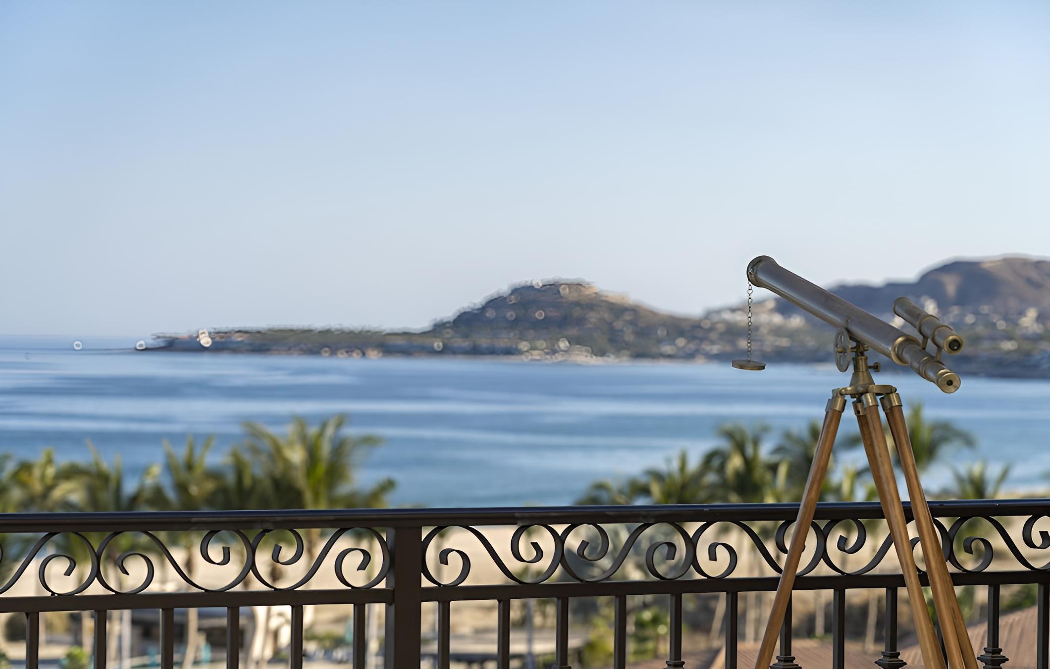 Casa Mangata - Luxurious Beachfront PH