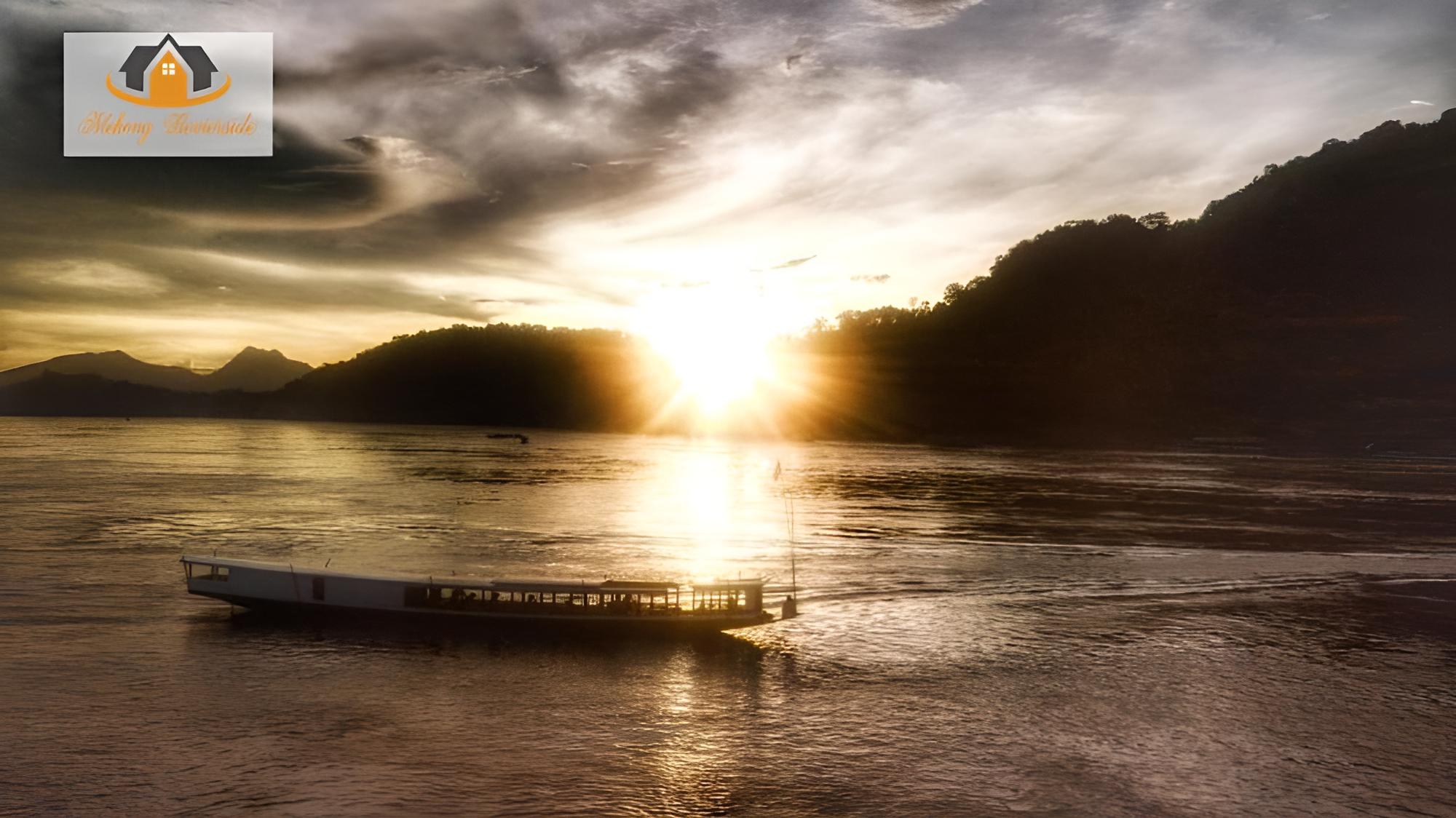 Mekong Charm Riverside