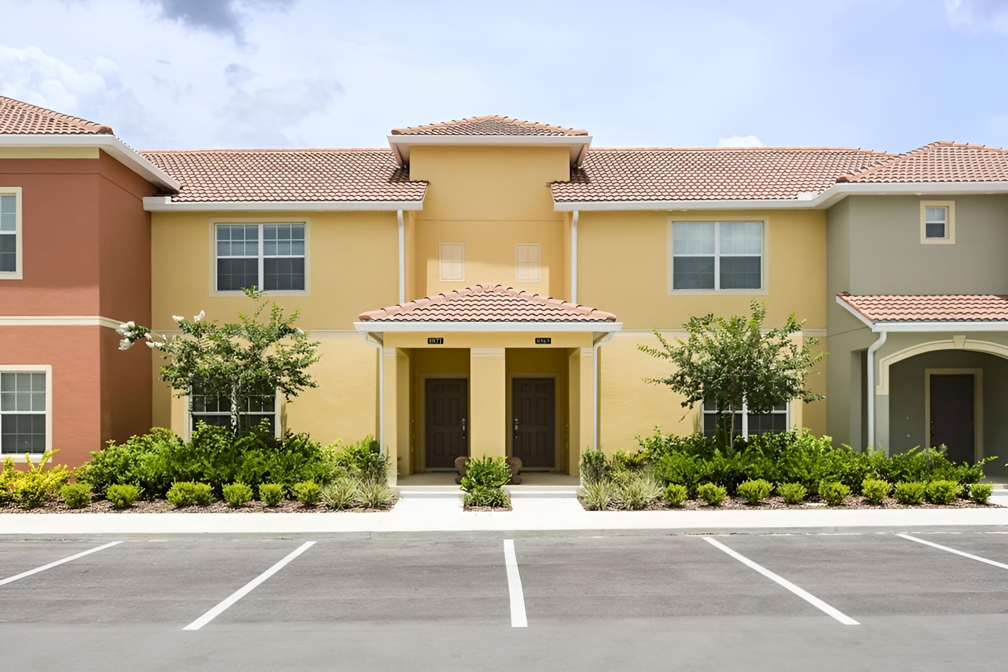 Paradise Palms 8969 - Image 1