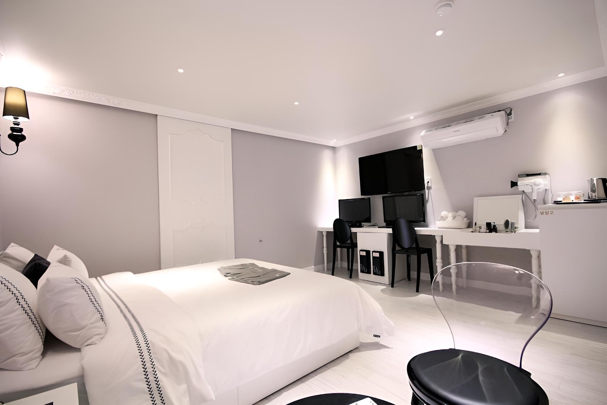 Jeonju Deokjindong Hotel Wannabe