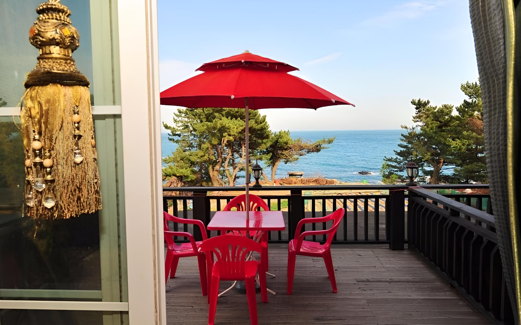 Gyeongju Ocean Tour Pension