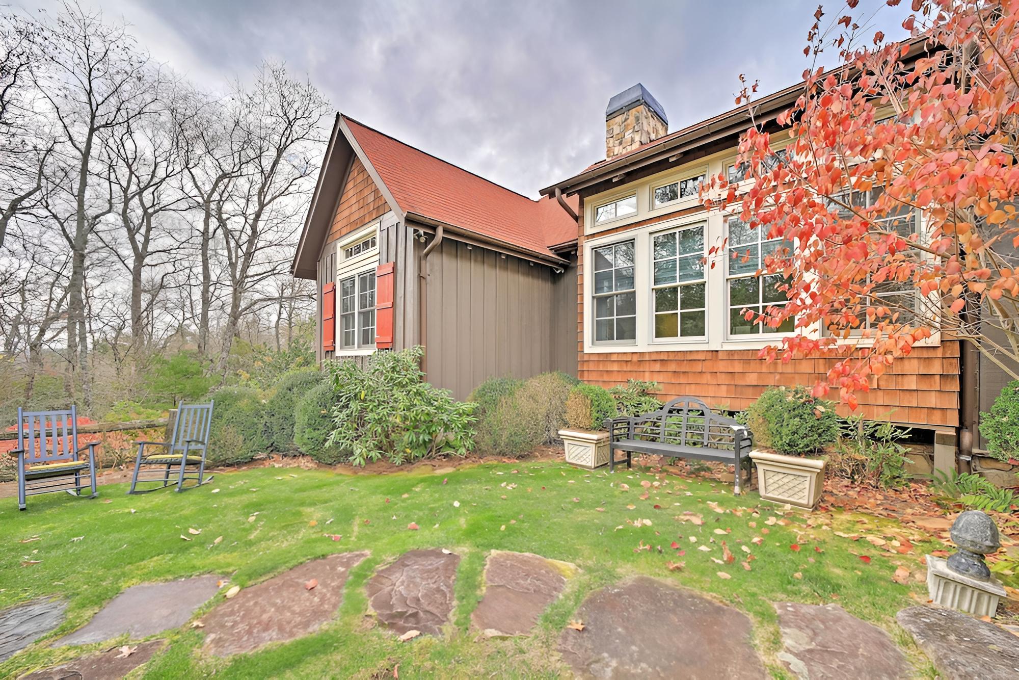 Blue Valley Falls Estate: Chic Highlands Home!