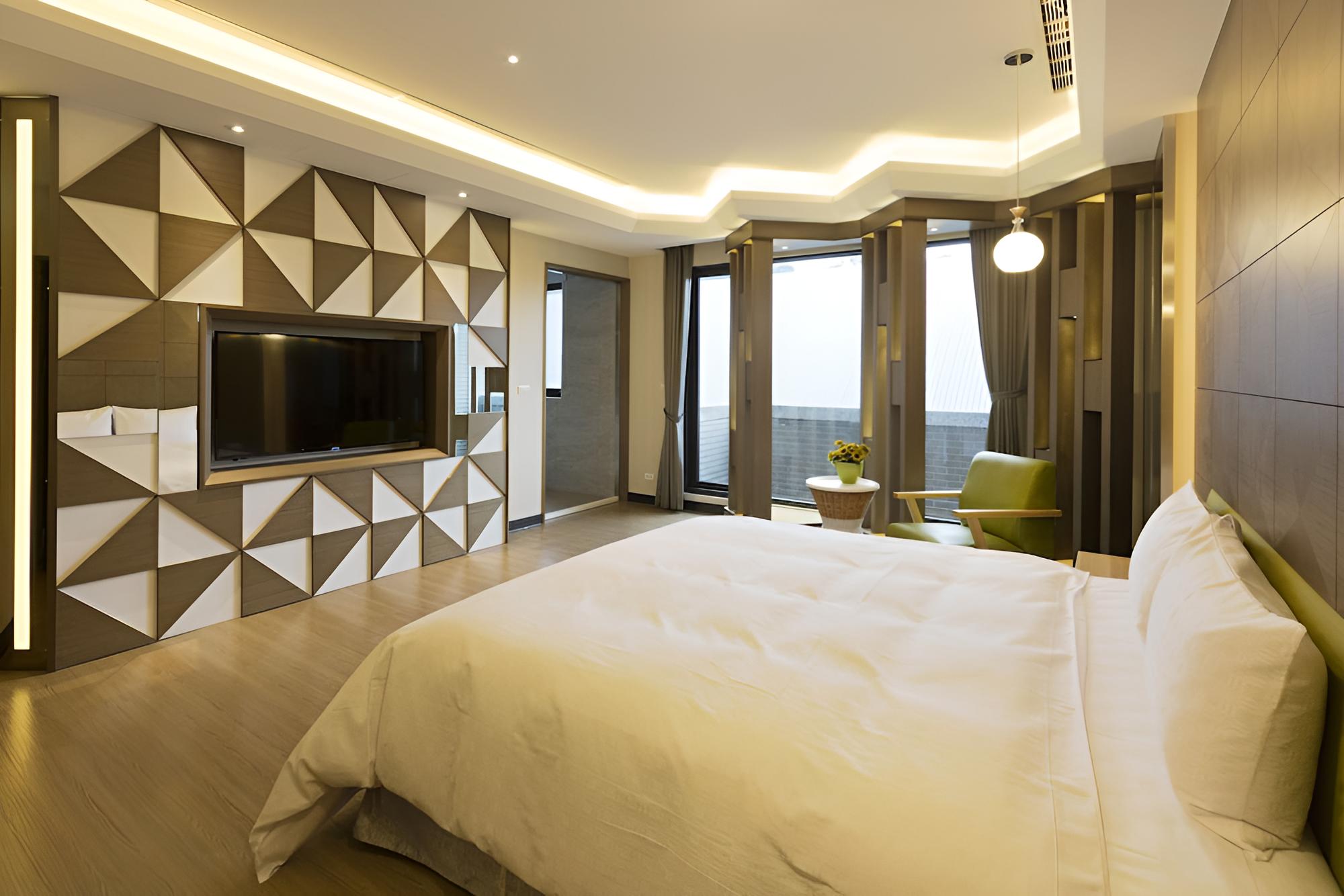 iHotel