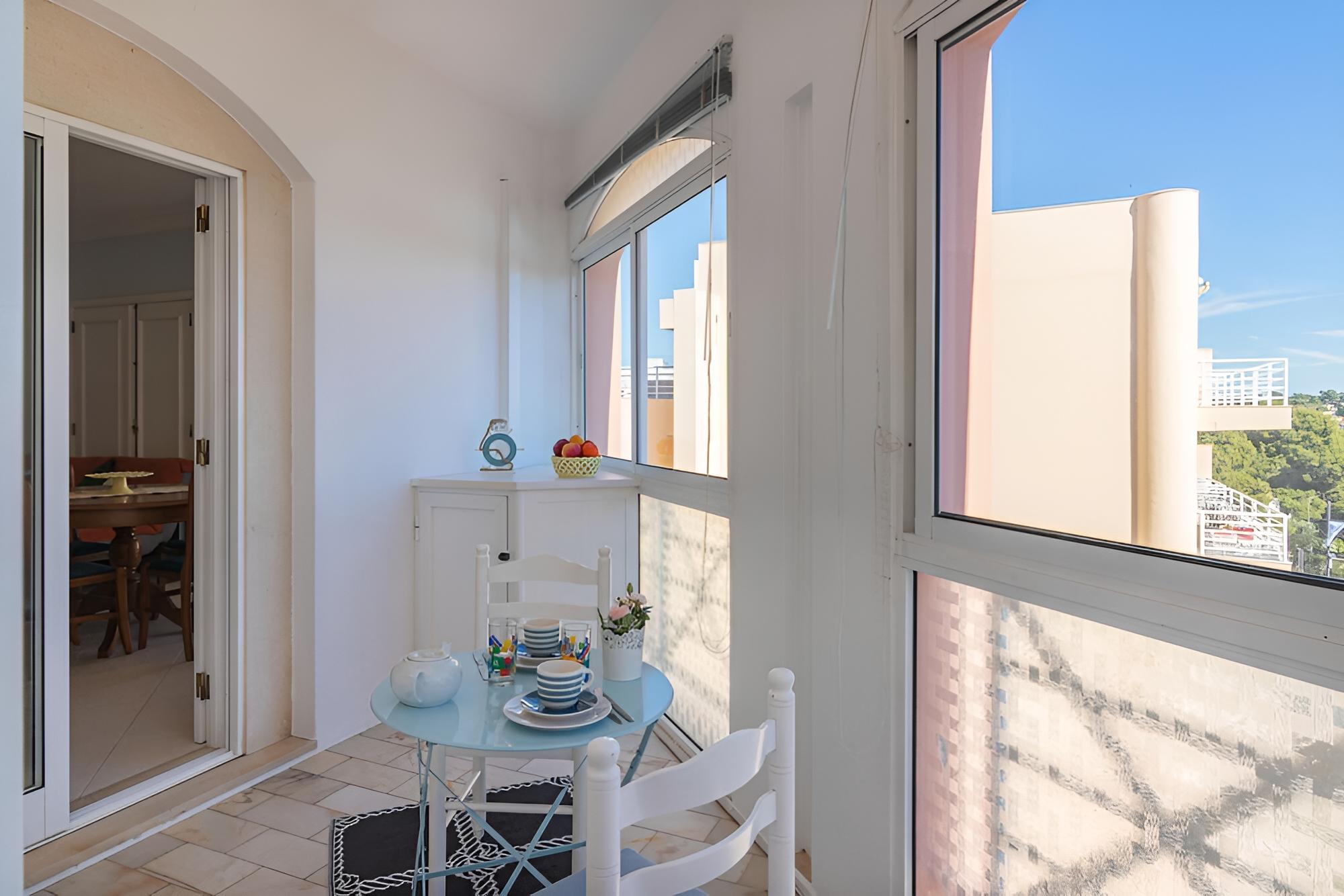 Vilamoura Main Avenue by Homing
