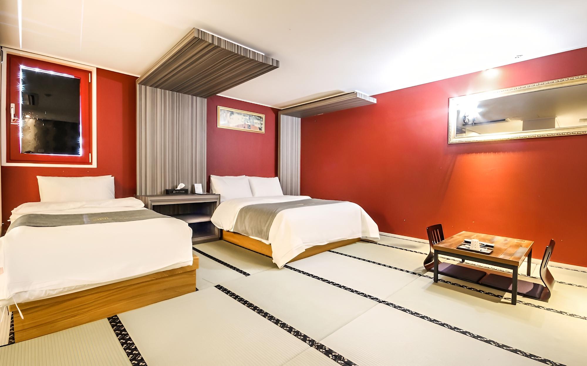 Hwasun Oncheon Hotel Tatami