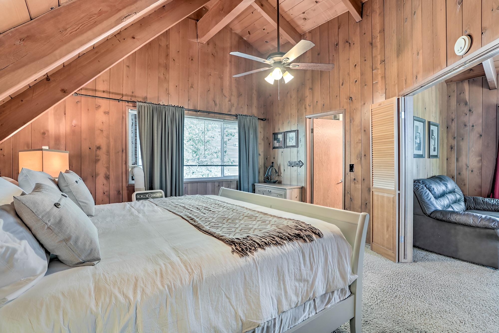Tree-lined Lake Arrowhead Cabin, Near Trails!