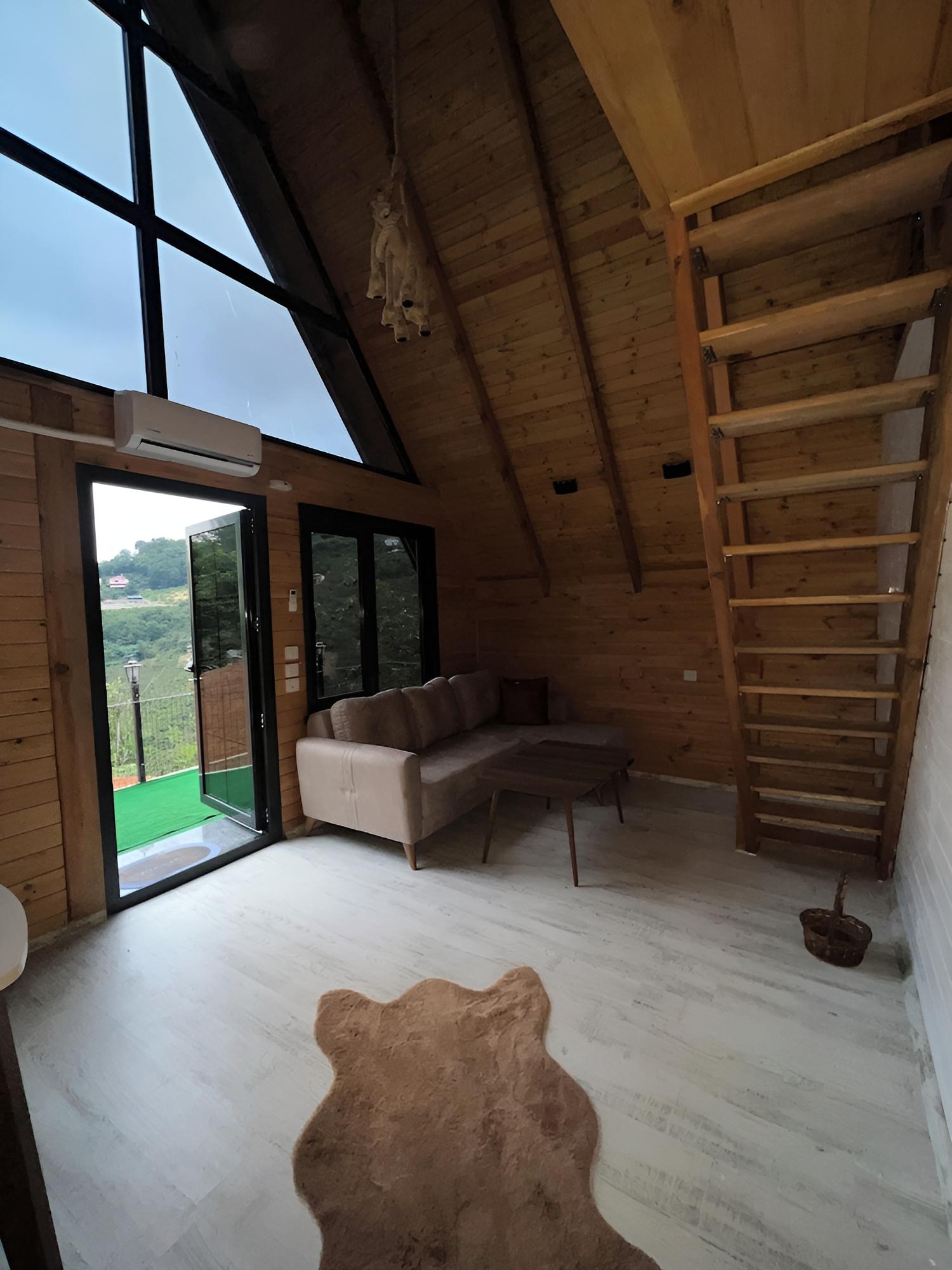 Hidden Garden Bungalow