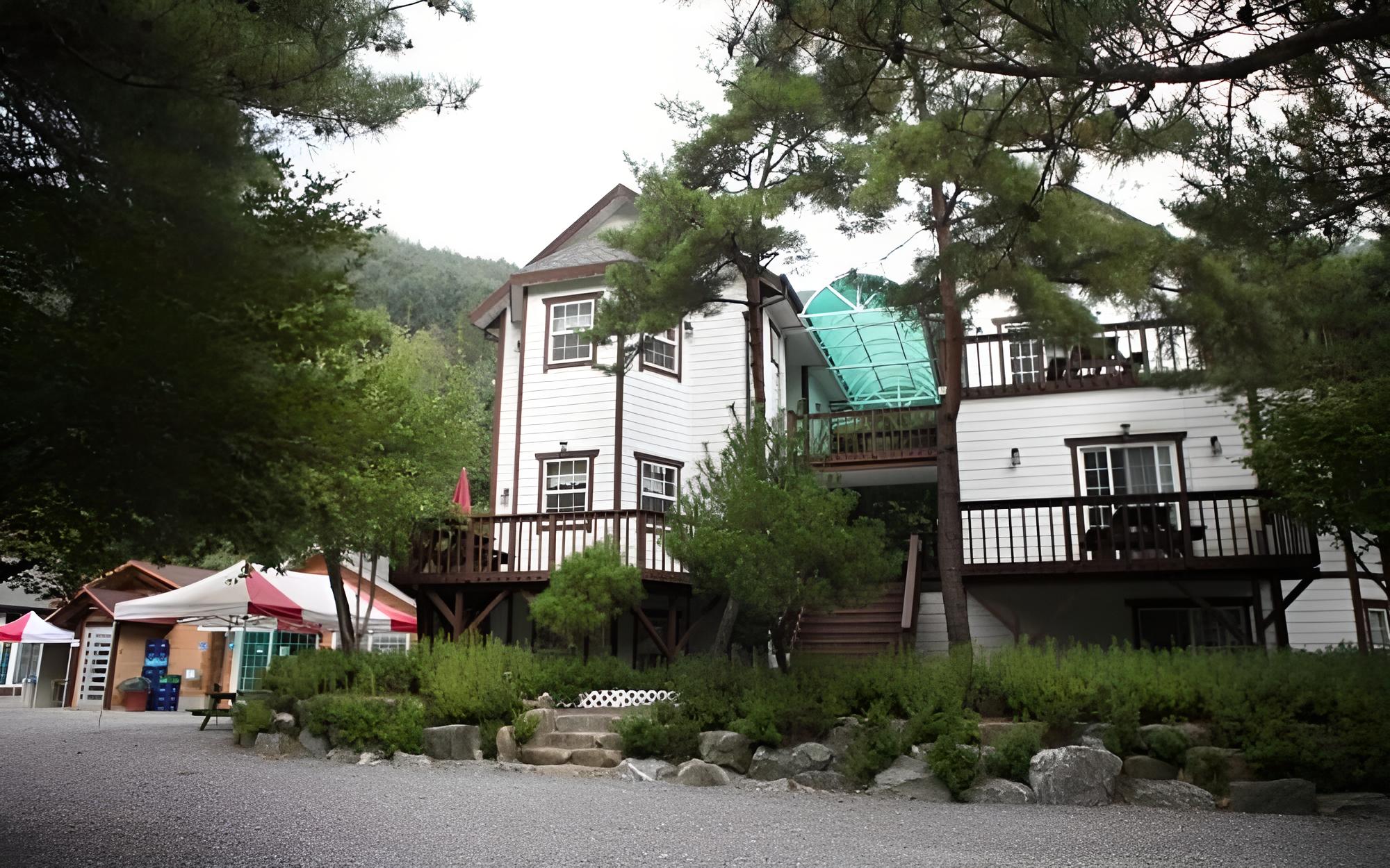 Photo 14