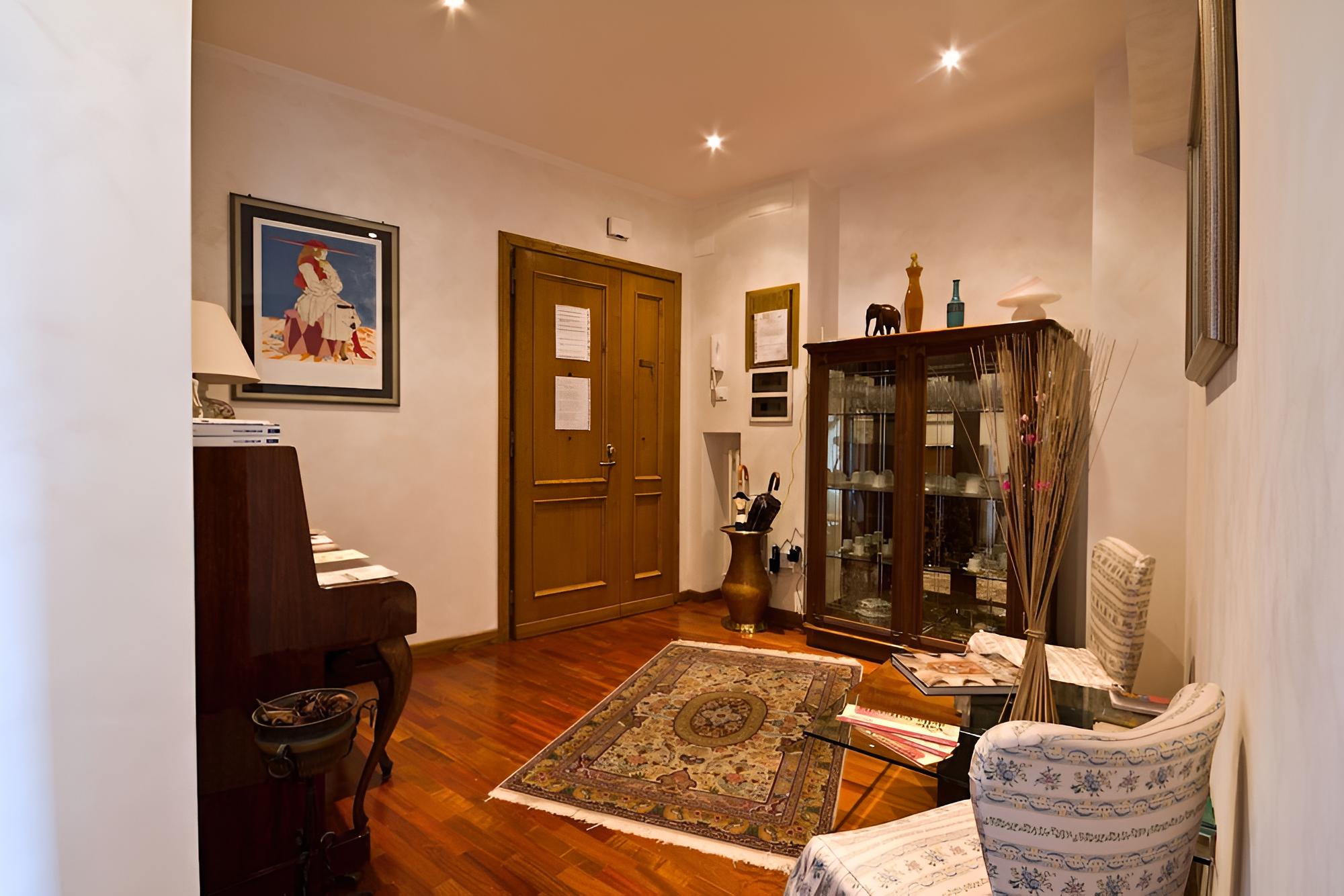 B&B Davila 25