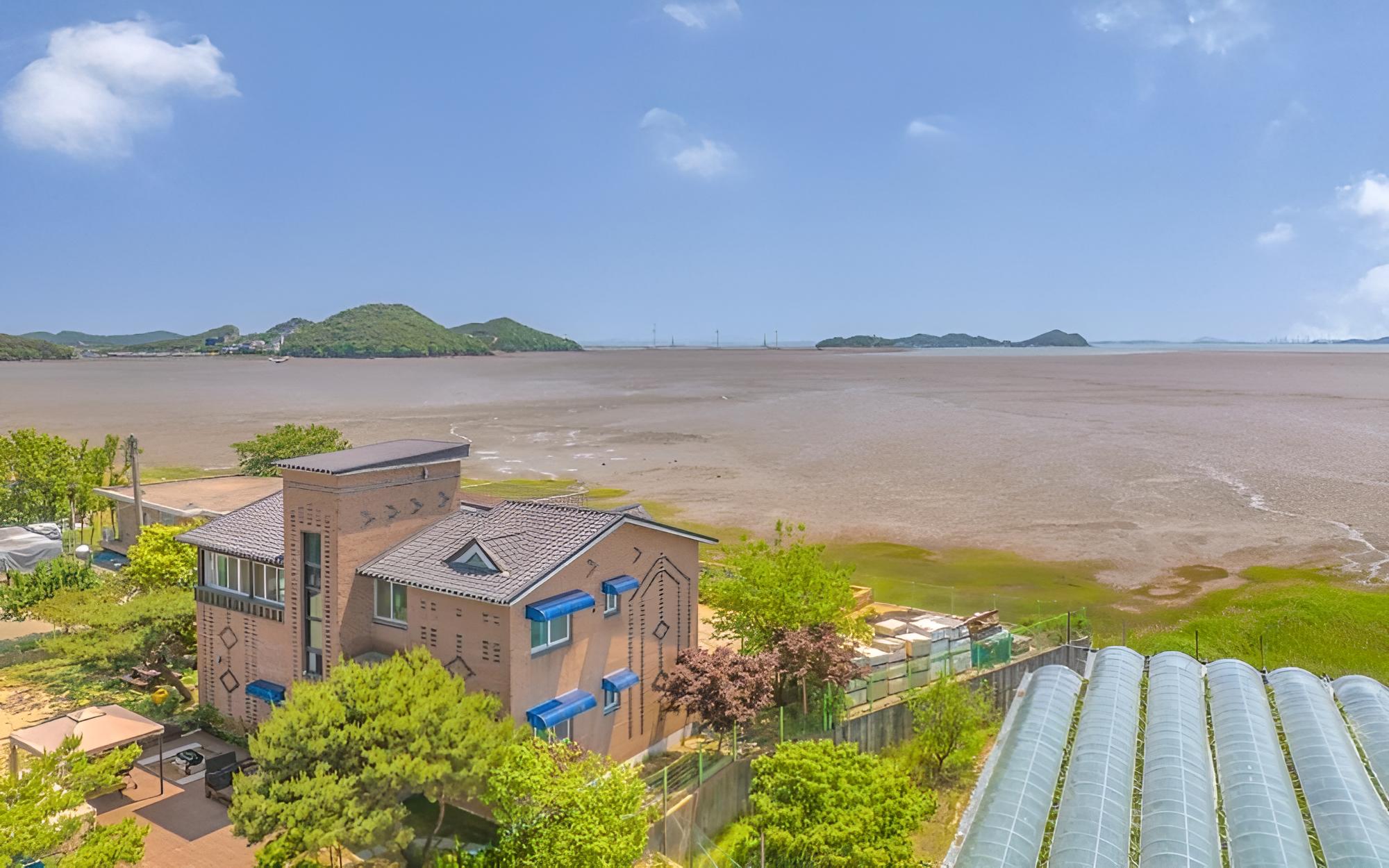 Daebudo Bada and Podo Pension view 5