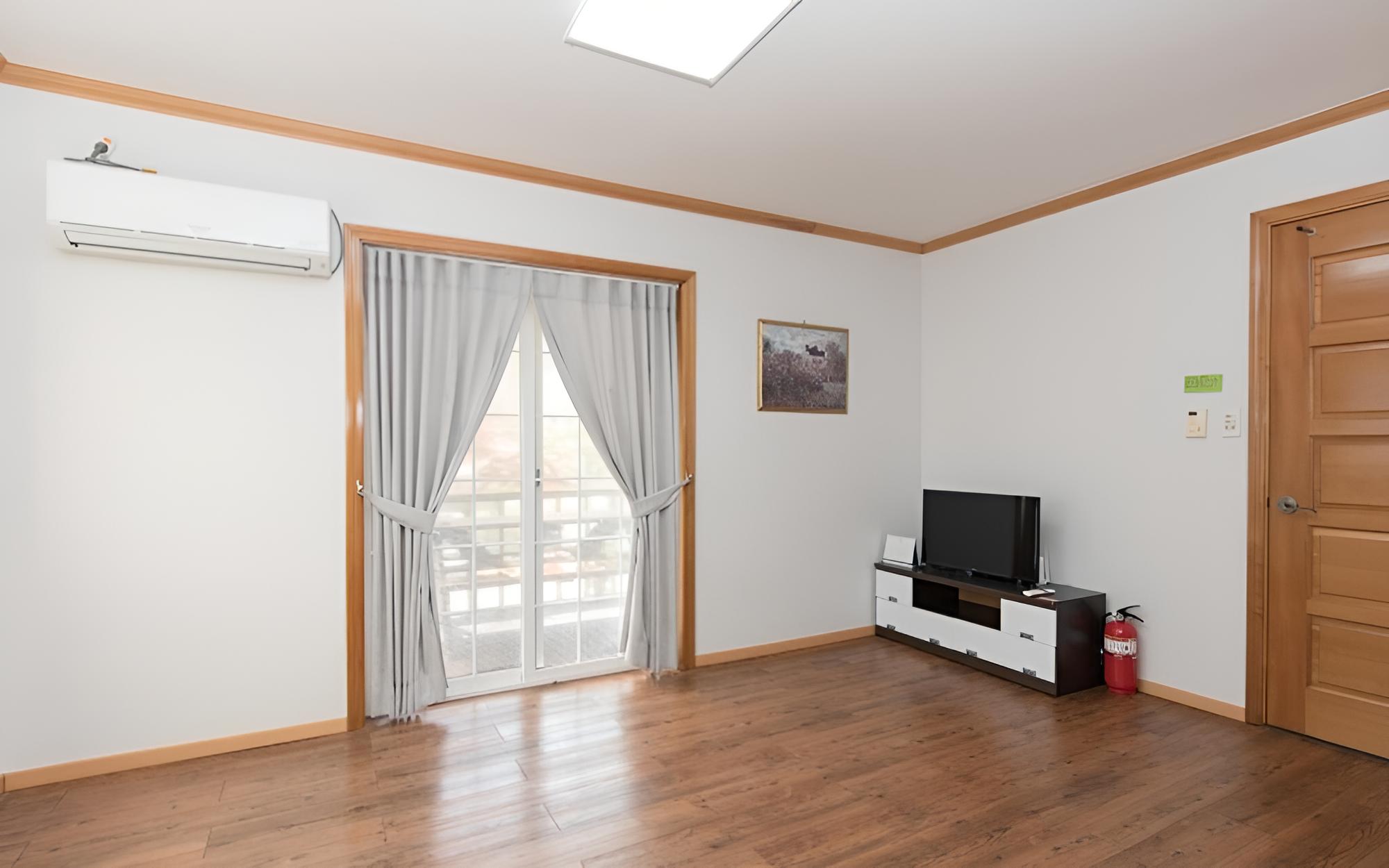 Jecheon Provence Pension view 5