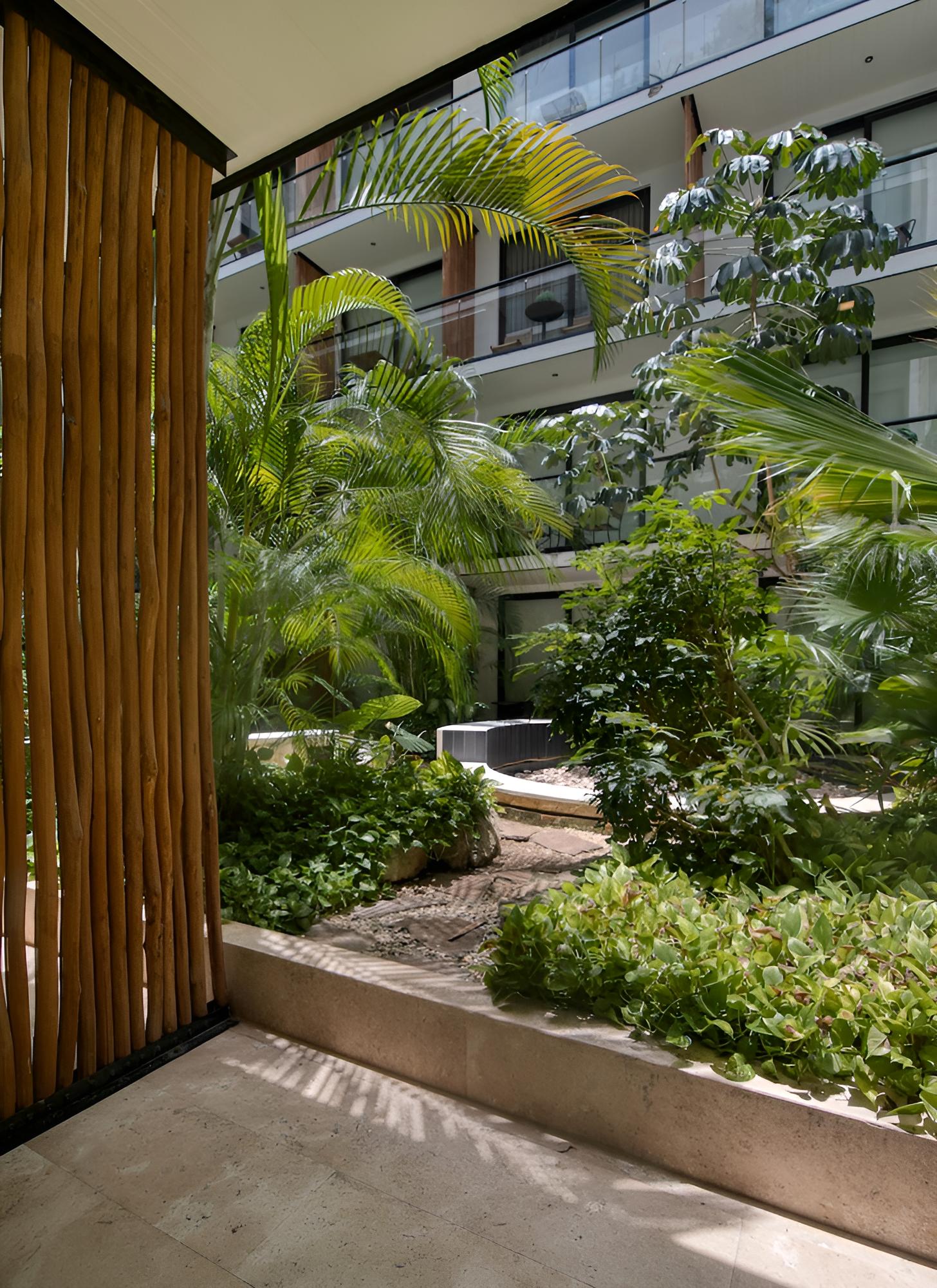 Deluxe apt in Playa close to 5th avenue
