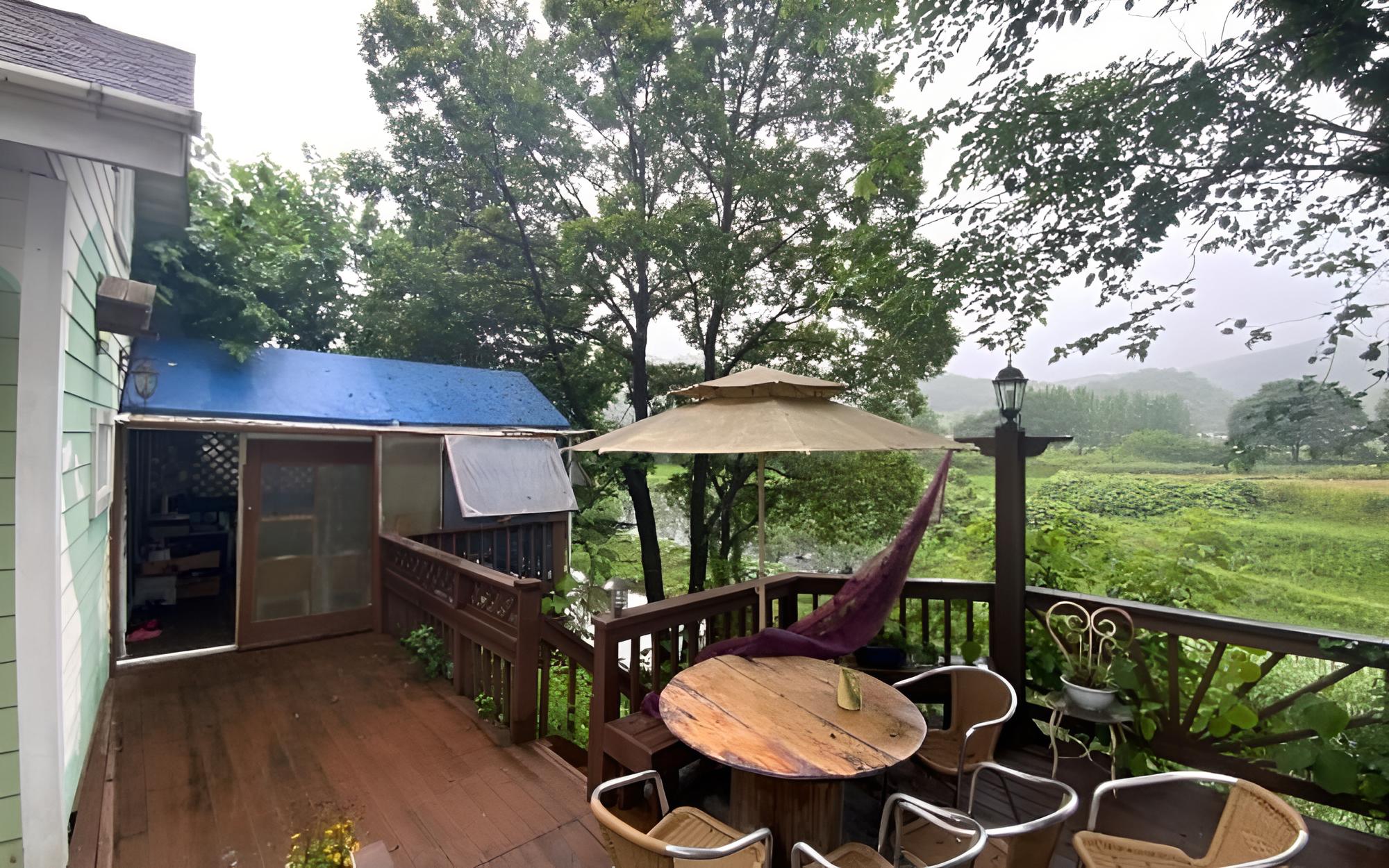 Yangpyeong Cezanne Gallery Pension