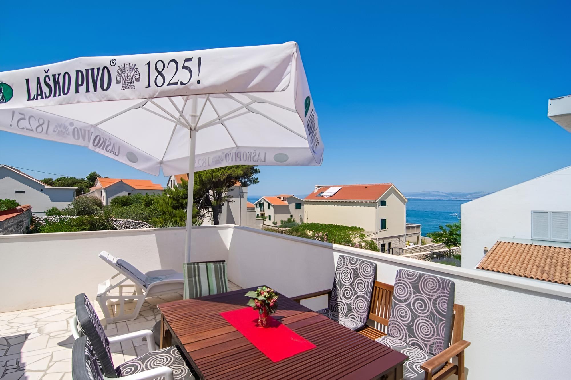 Ivo - 30m From the Beach - A1