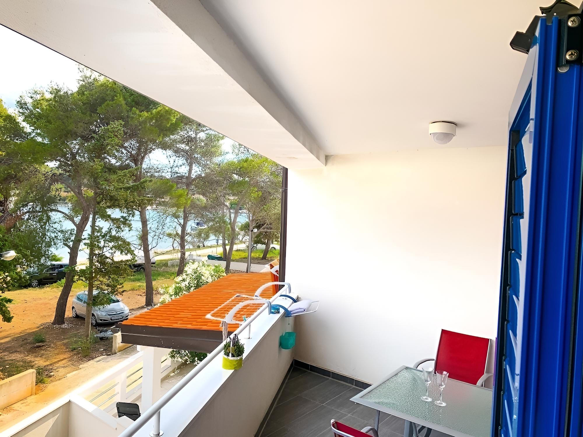Goran - 30m Close to the Beach - A1