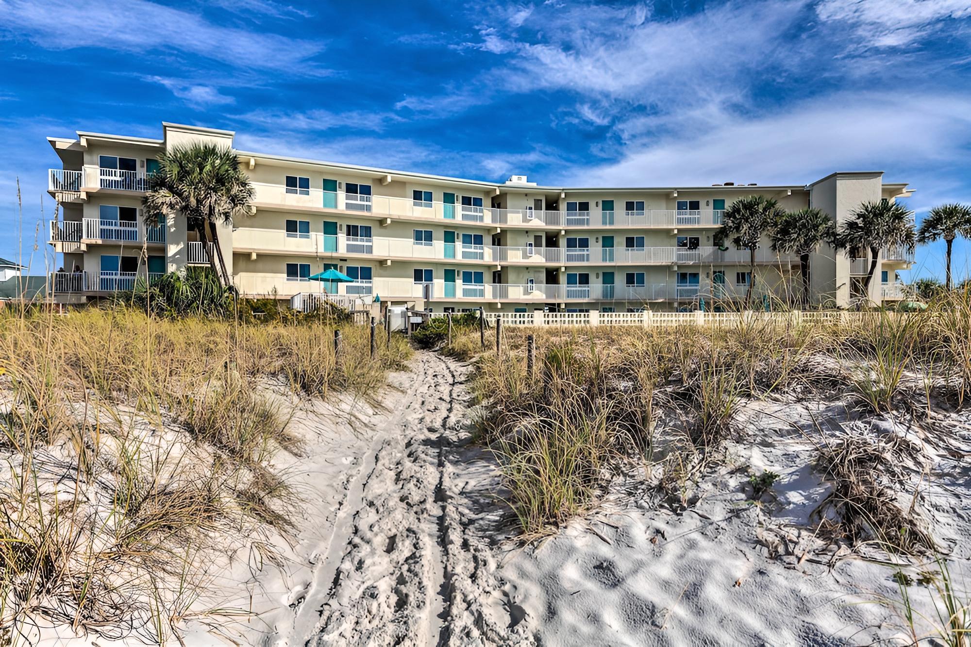 Okaloosa Island Condo - Steps to the Ocean!