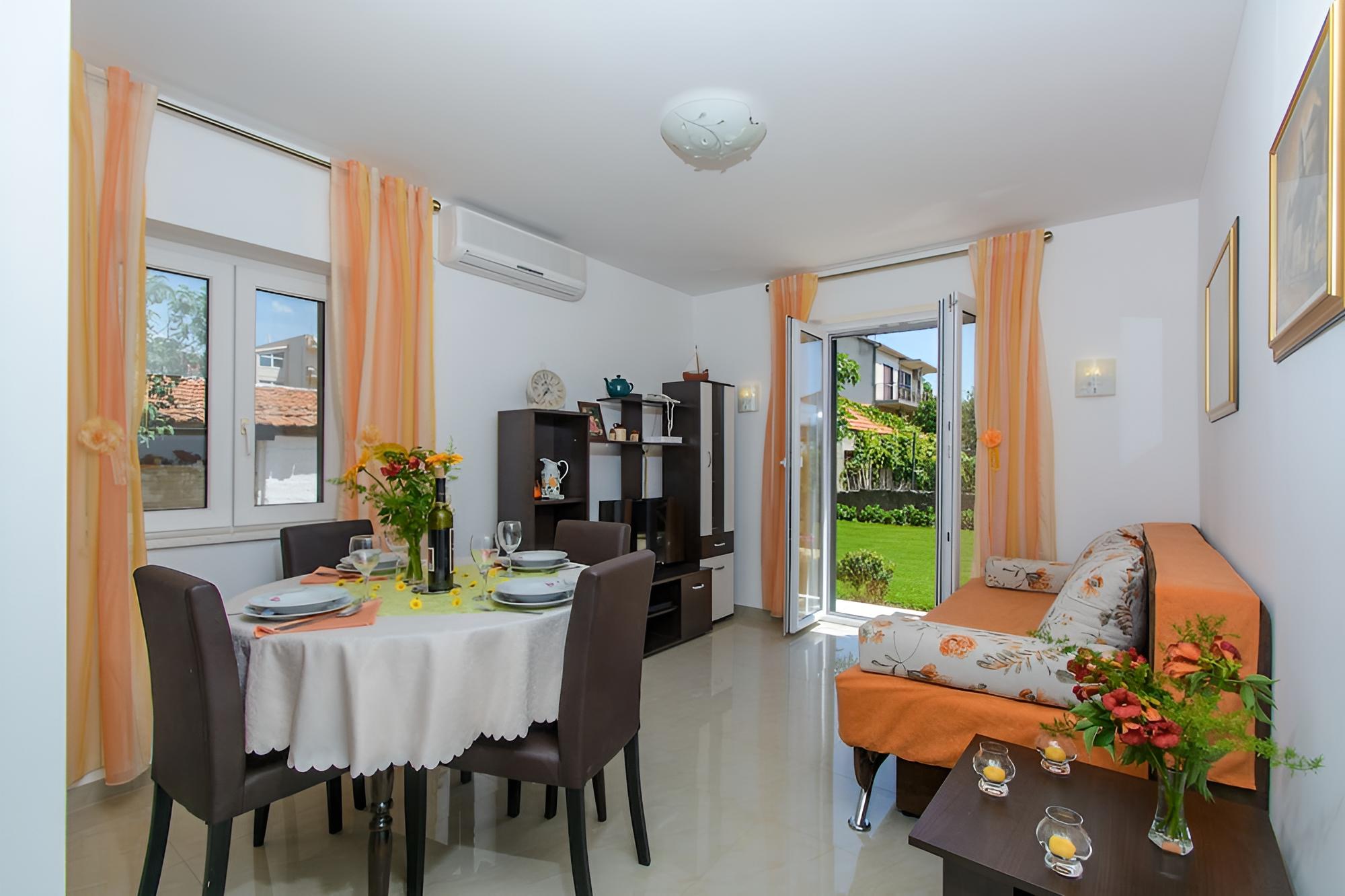 Mirjana - Beautiful Garden With Barbecue - H