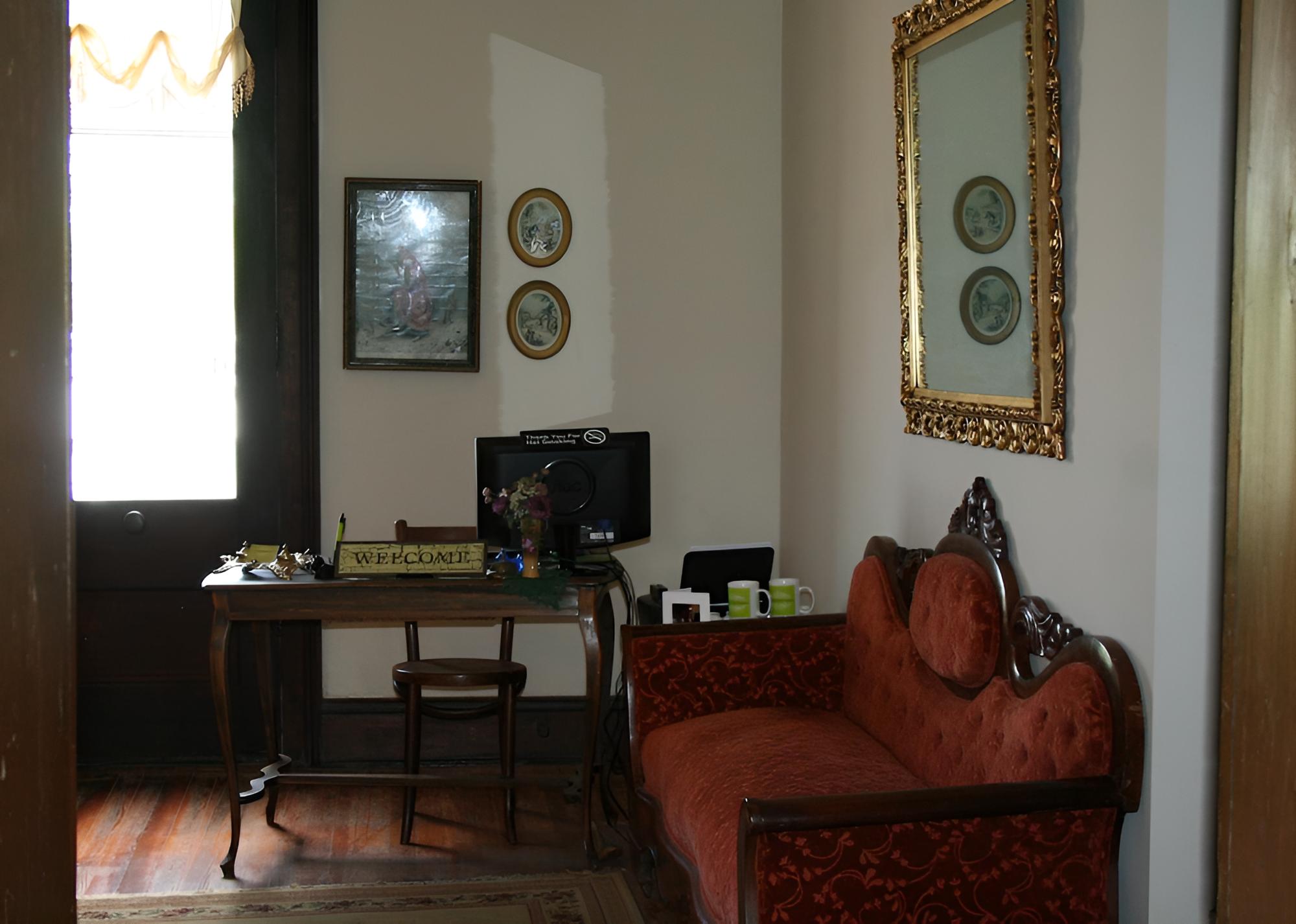 Photo 6