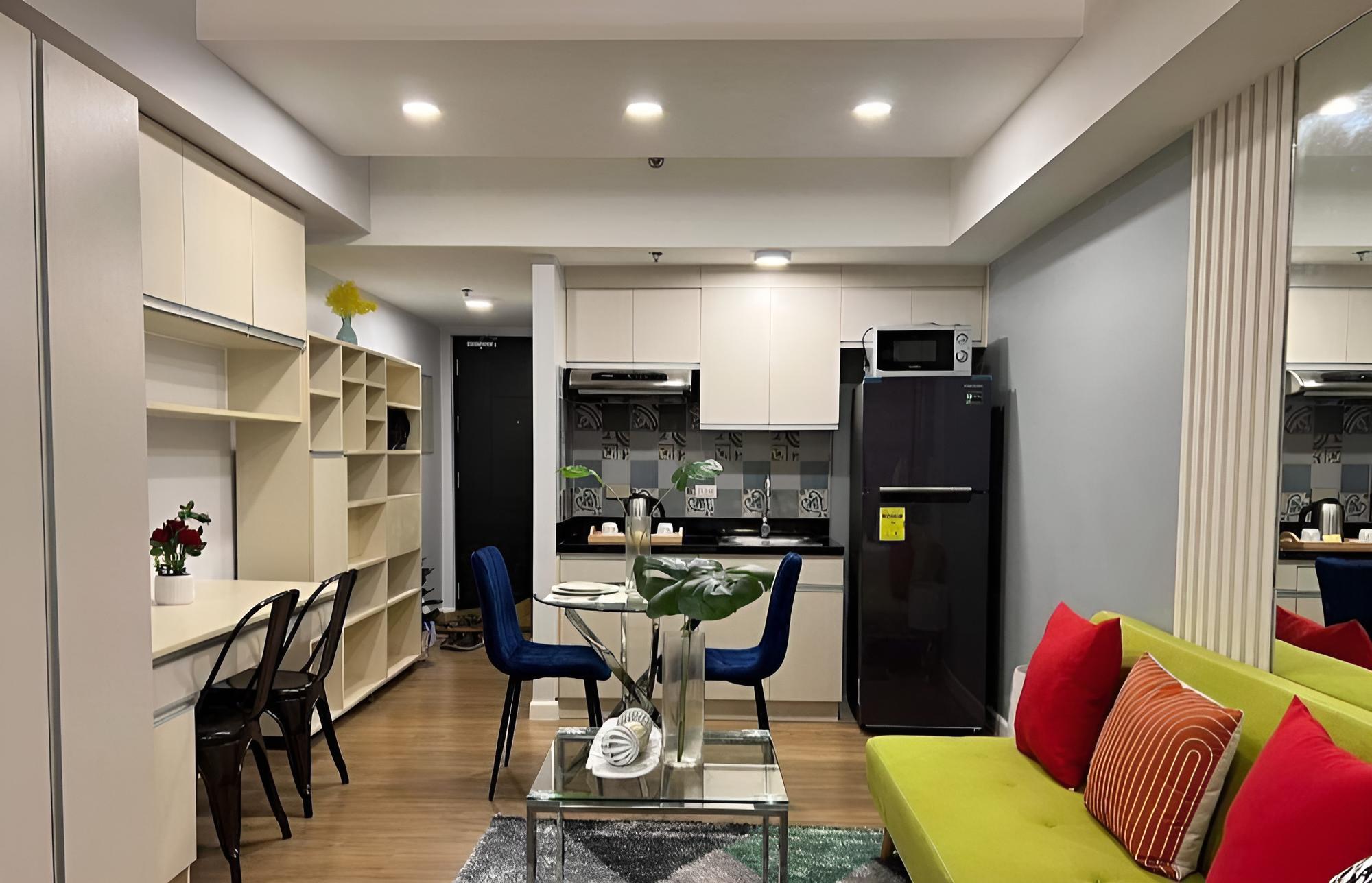 Rinann's Abreeza Place Tower 2