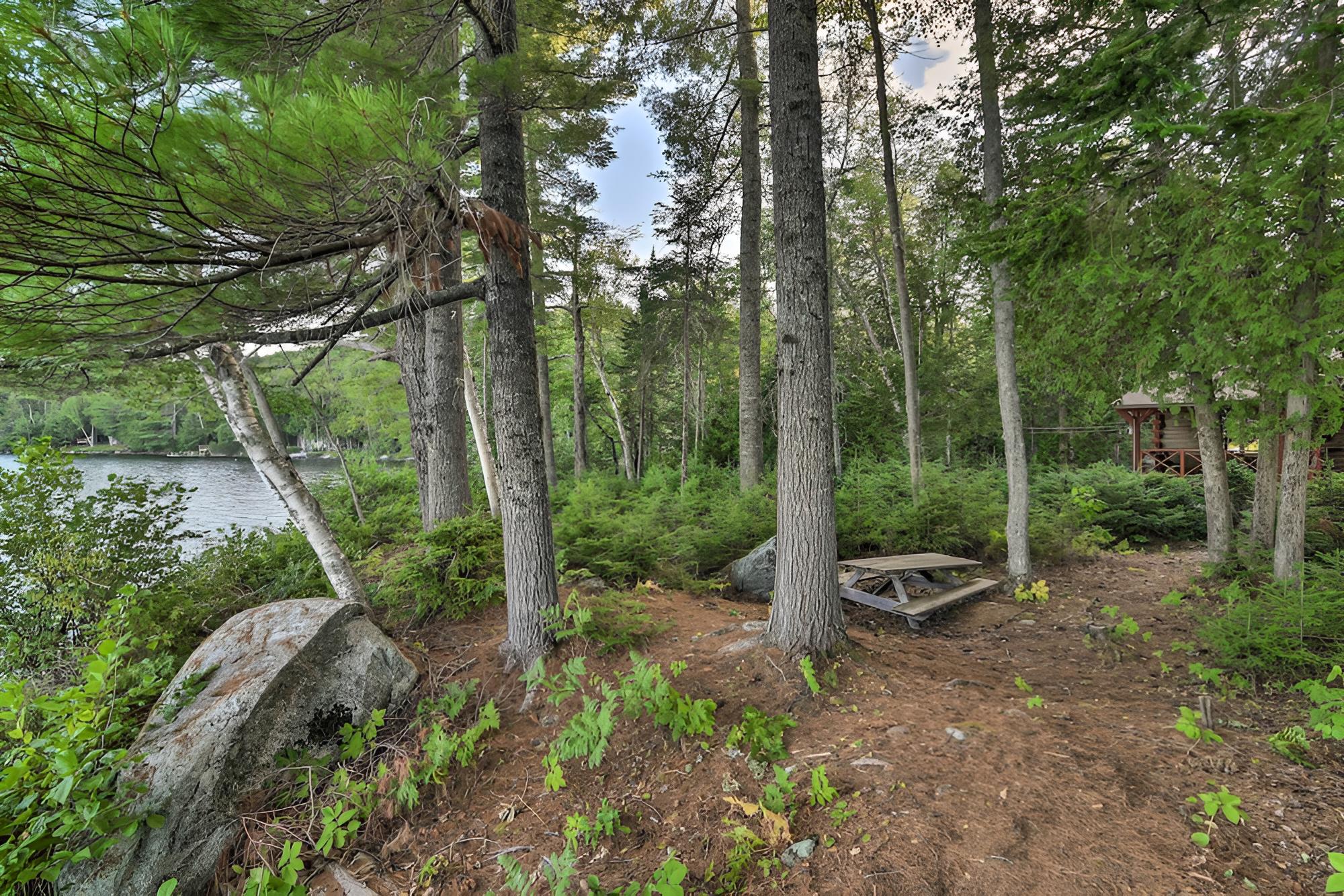 Lakeside Livin: Cozy Cabin Steps to Sebec Lake!