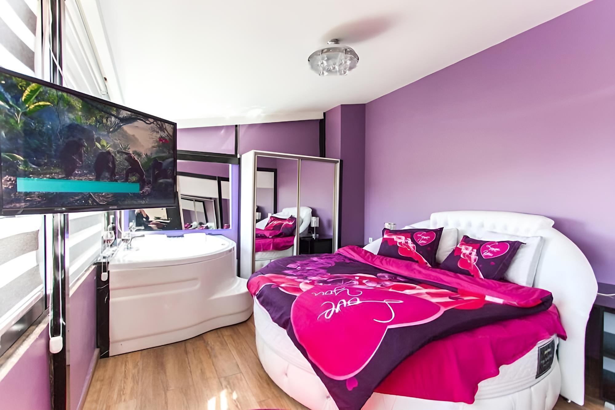 The Bite Hotel