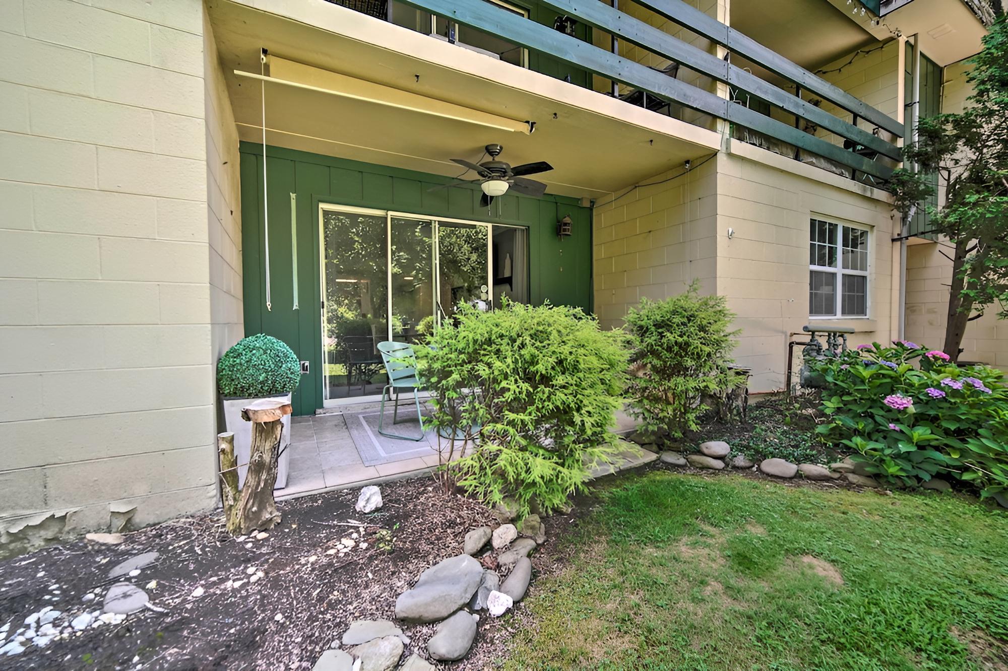Bright Gatlinburg Condo < 1 Mi to Main Strip!