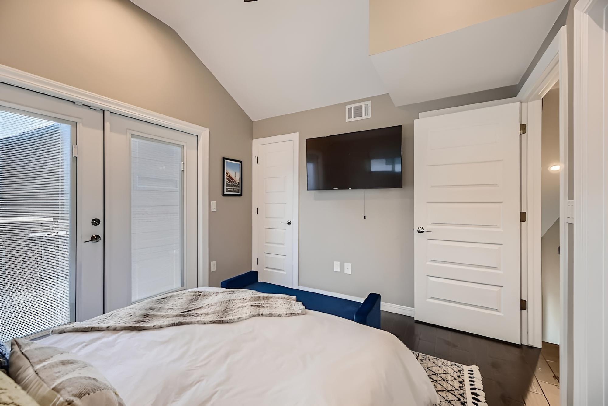 Eastside Escape By Boutiq