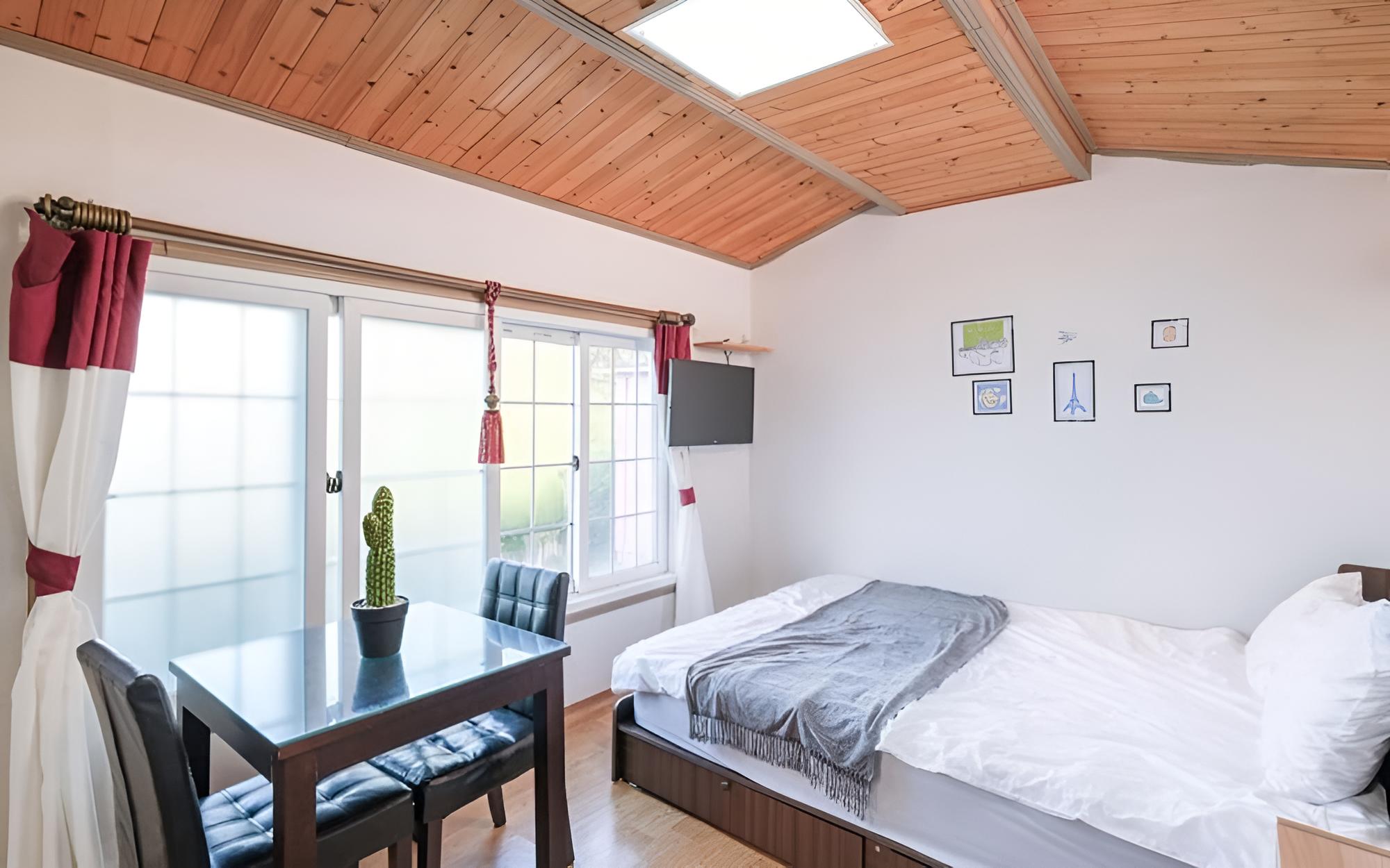 Yeosu Mijas Bill Pension