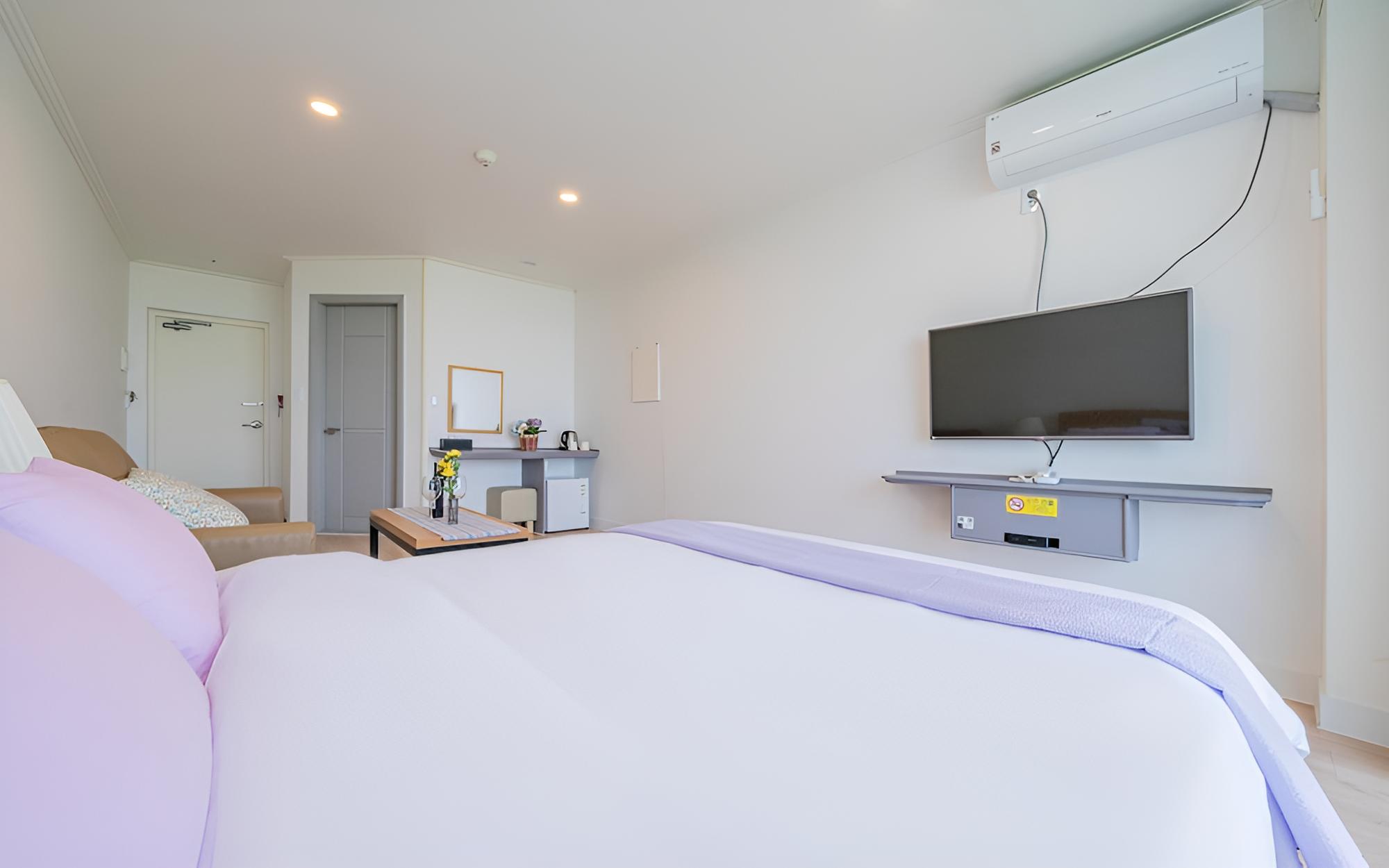 Goseong Sunshine Beach Pension
