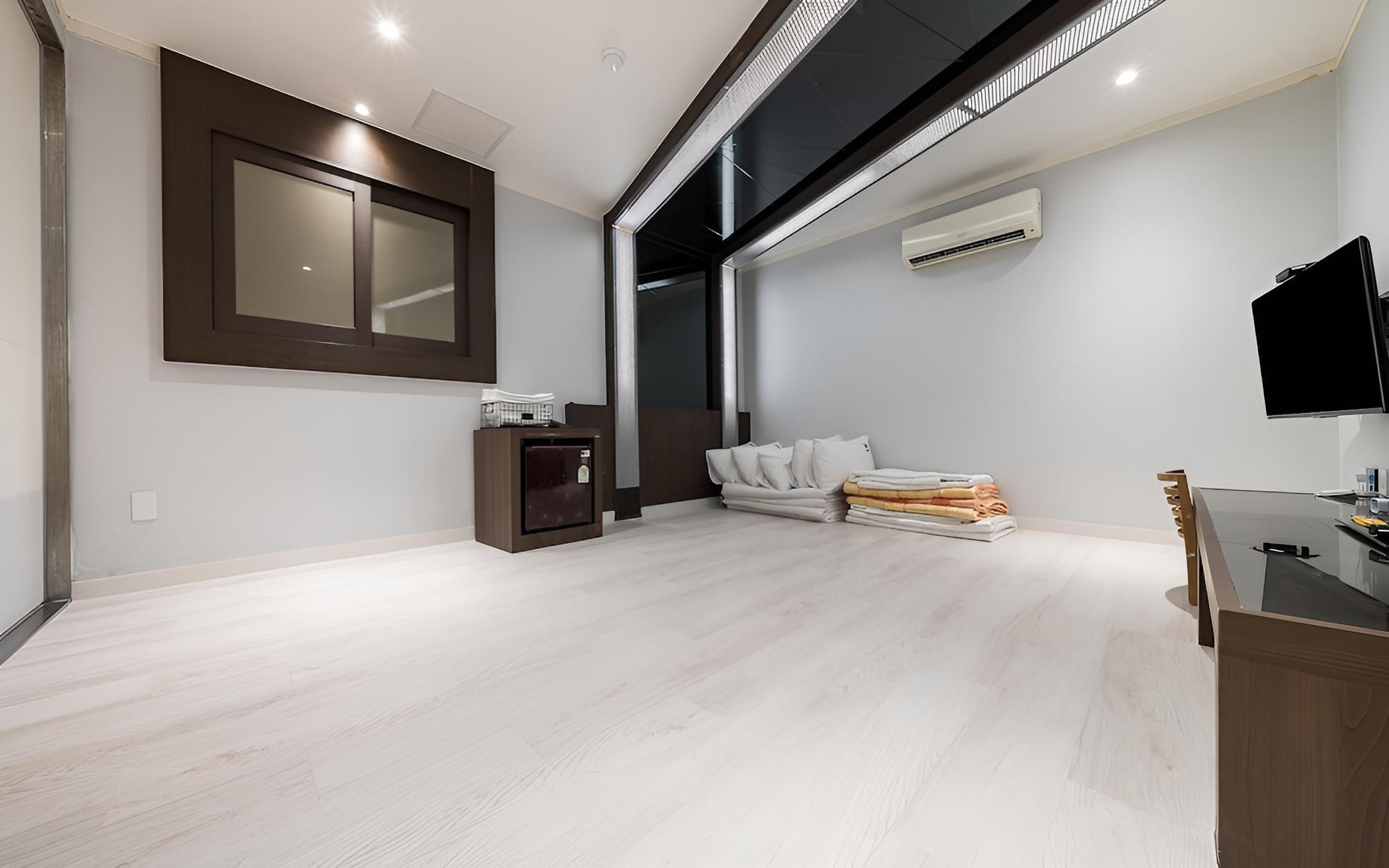 Busan Haeundae Lien Hotel