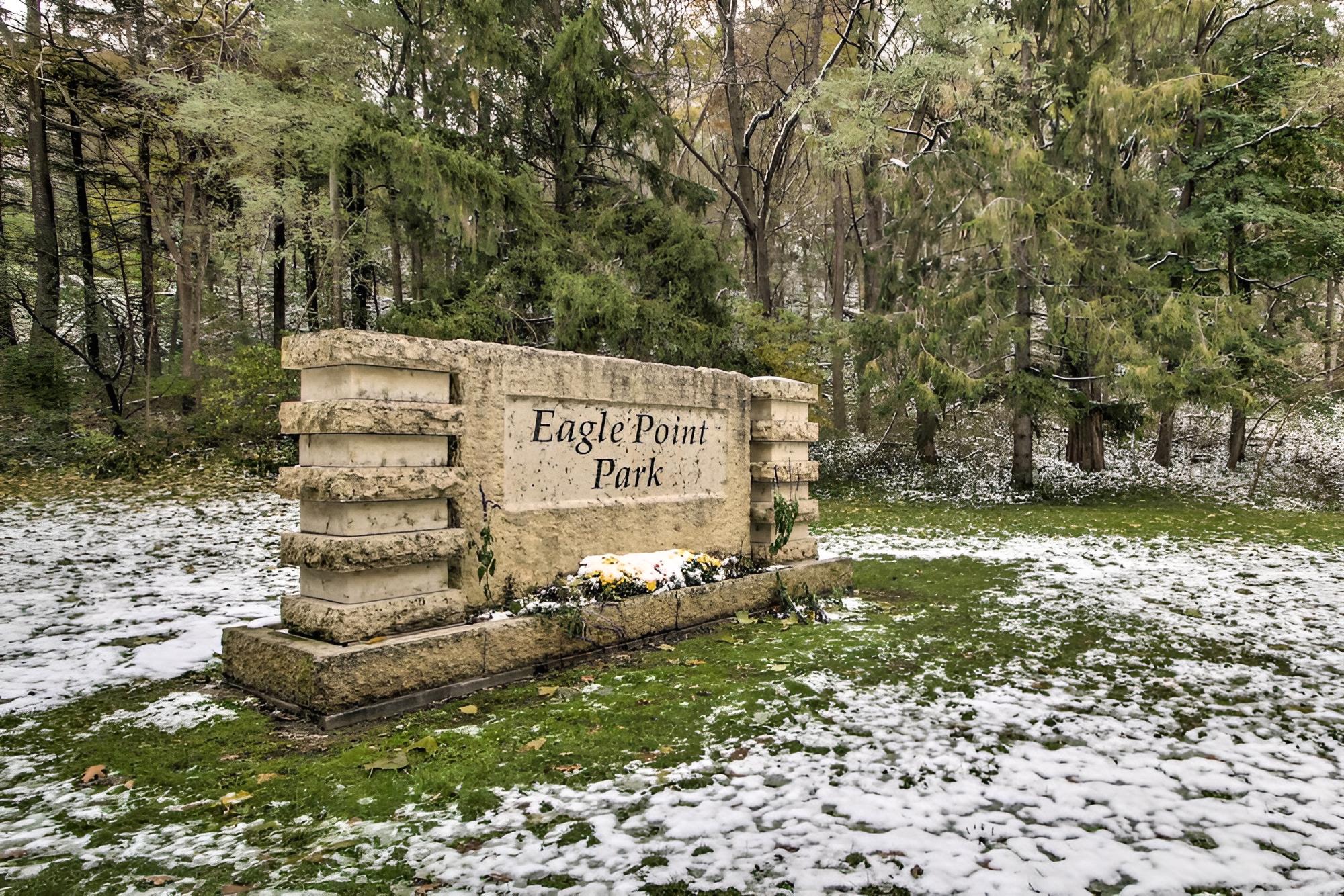 Renovated Historic Home < 1 Mile to Eagle Point!