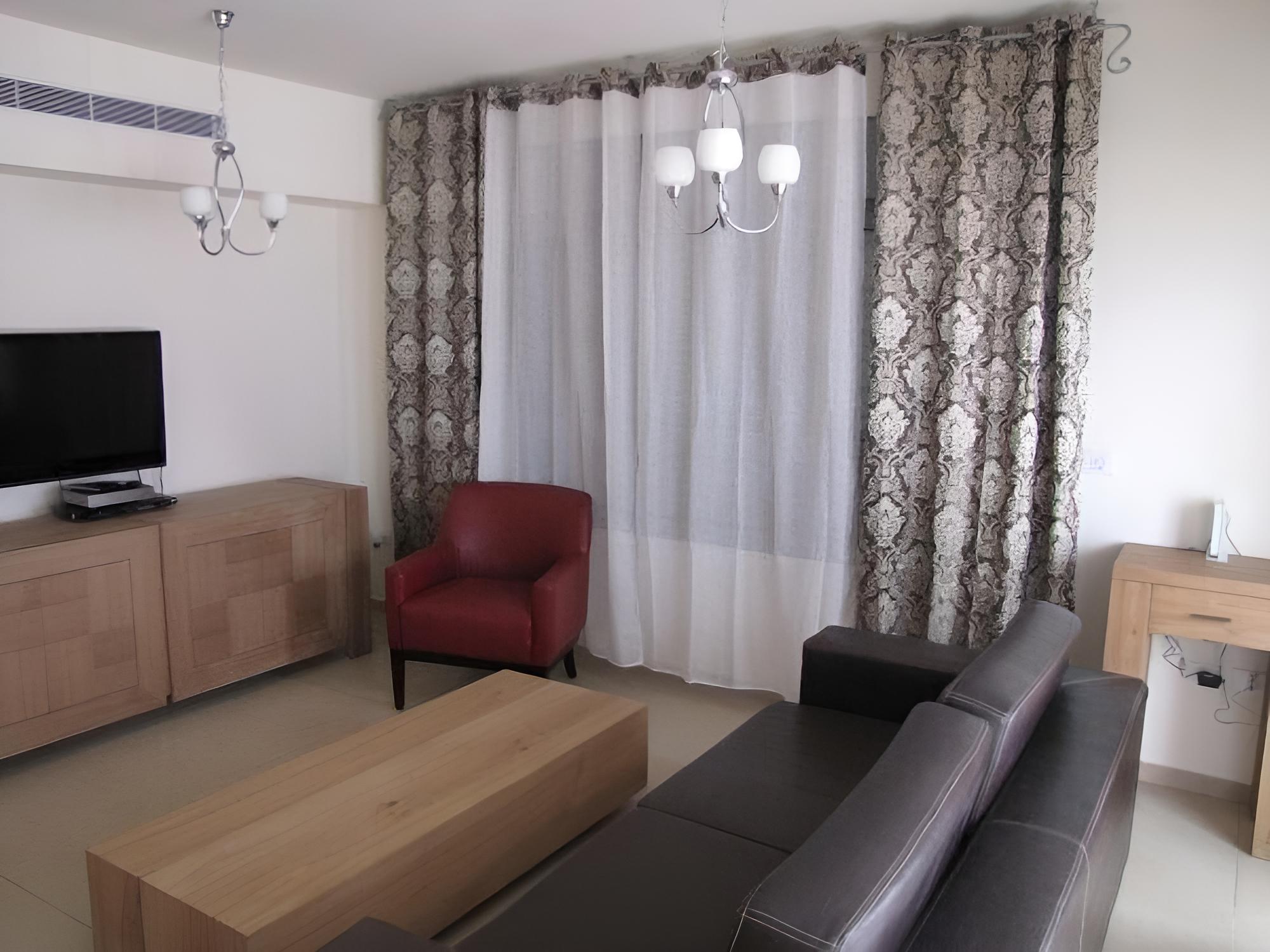 Sunshine Suites
