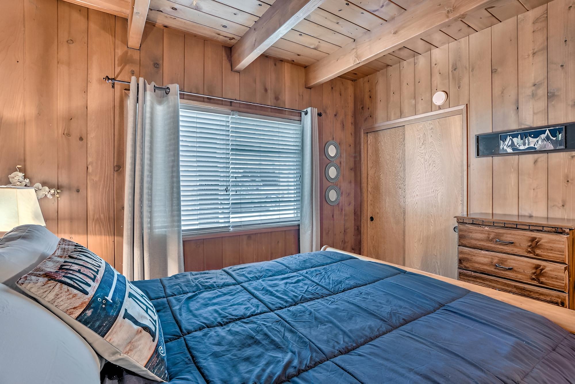 Tree-lined Lake Arrowhead Cabin, Near Trails!