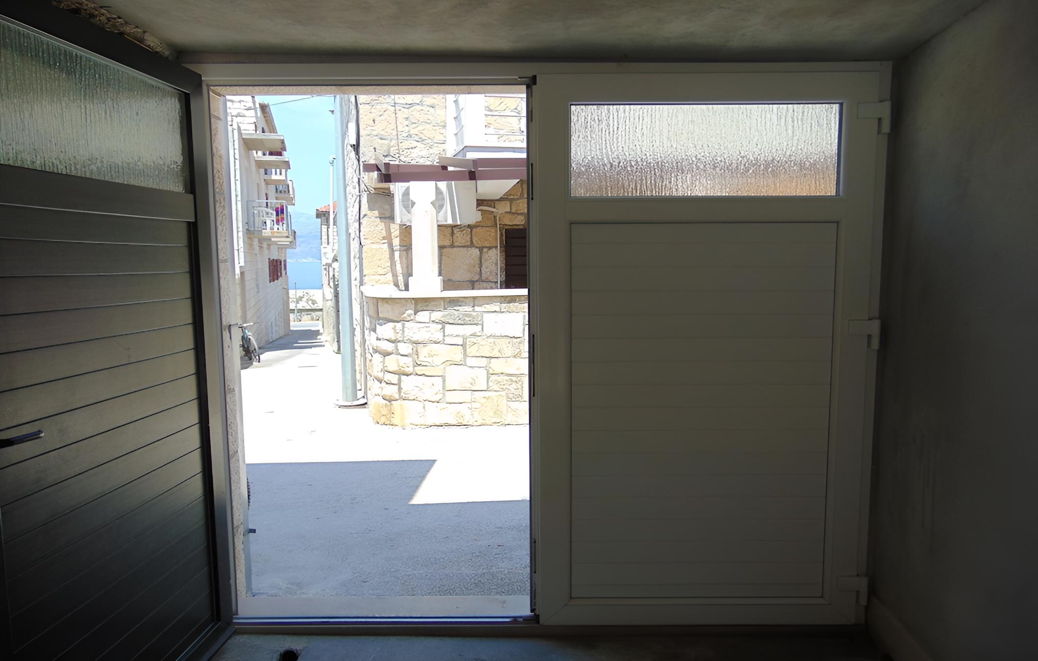 Fran - 20m From the sea - A1