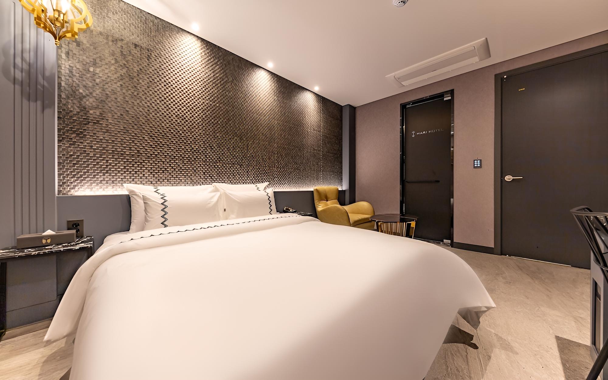 Gunsan Mari Hotel