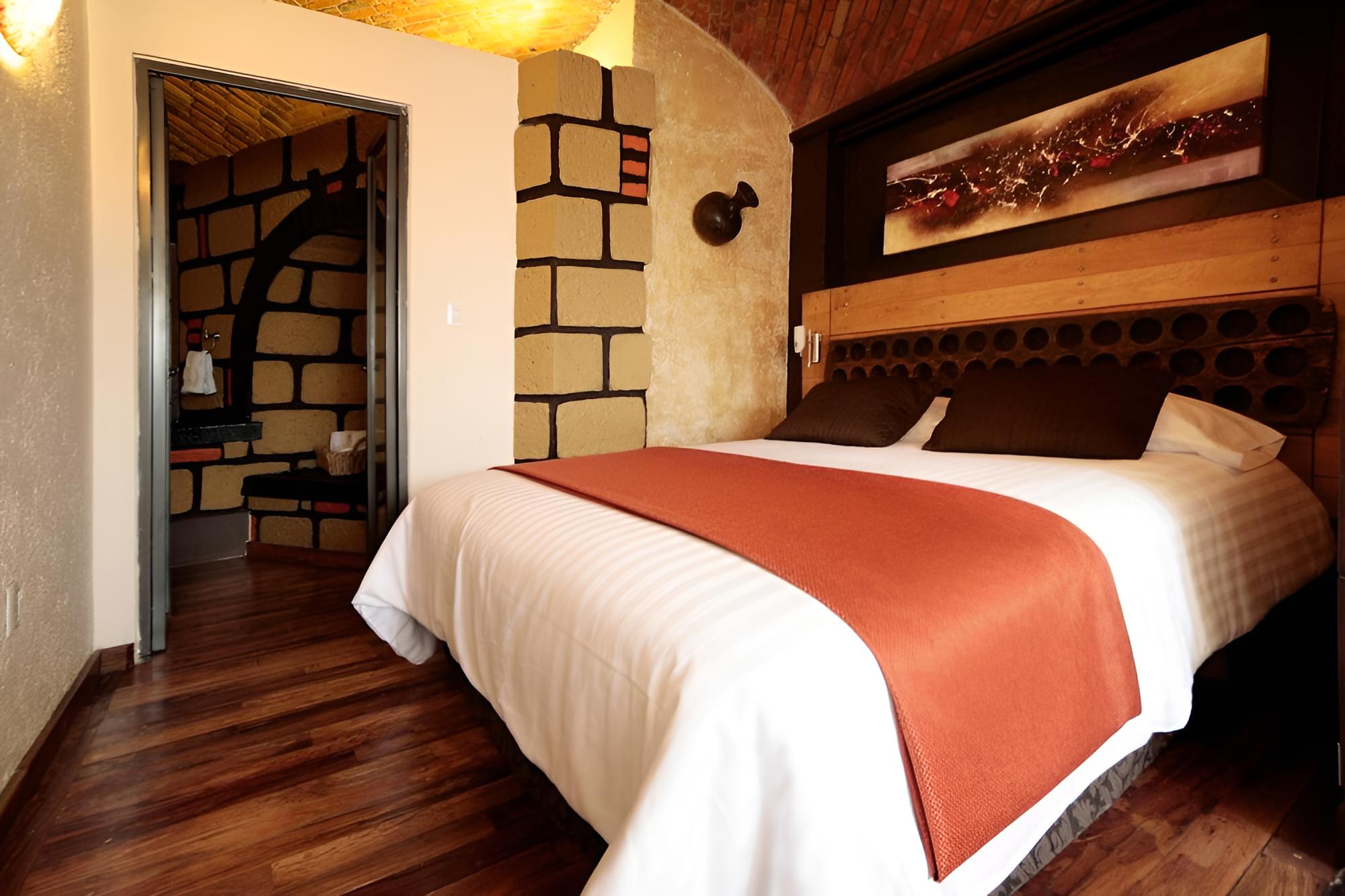 Aztic Hotel & Suites Ejecutivas photo 4
