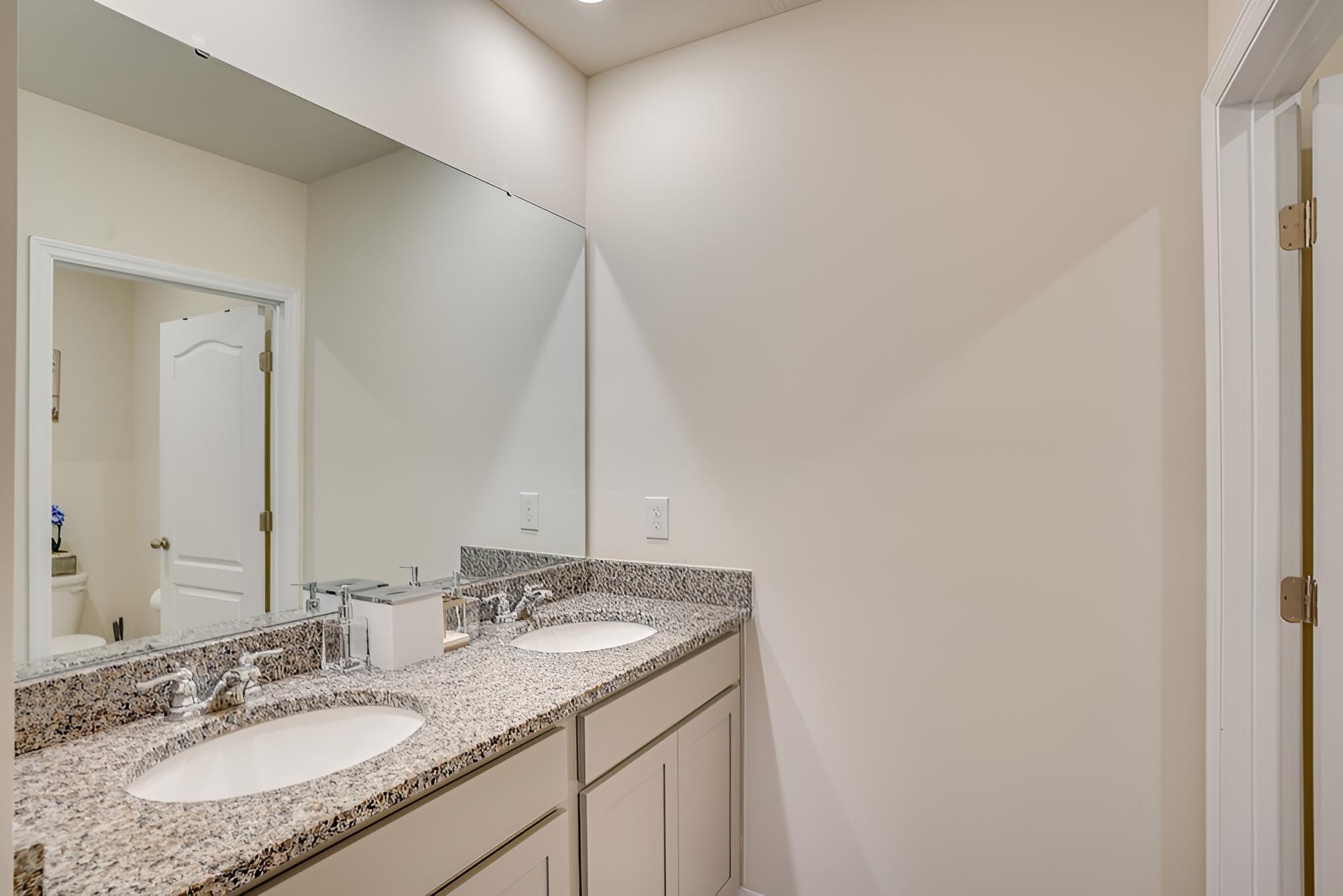 Haines City Home w/ Pool Access ~ 25 Mi to Disney!